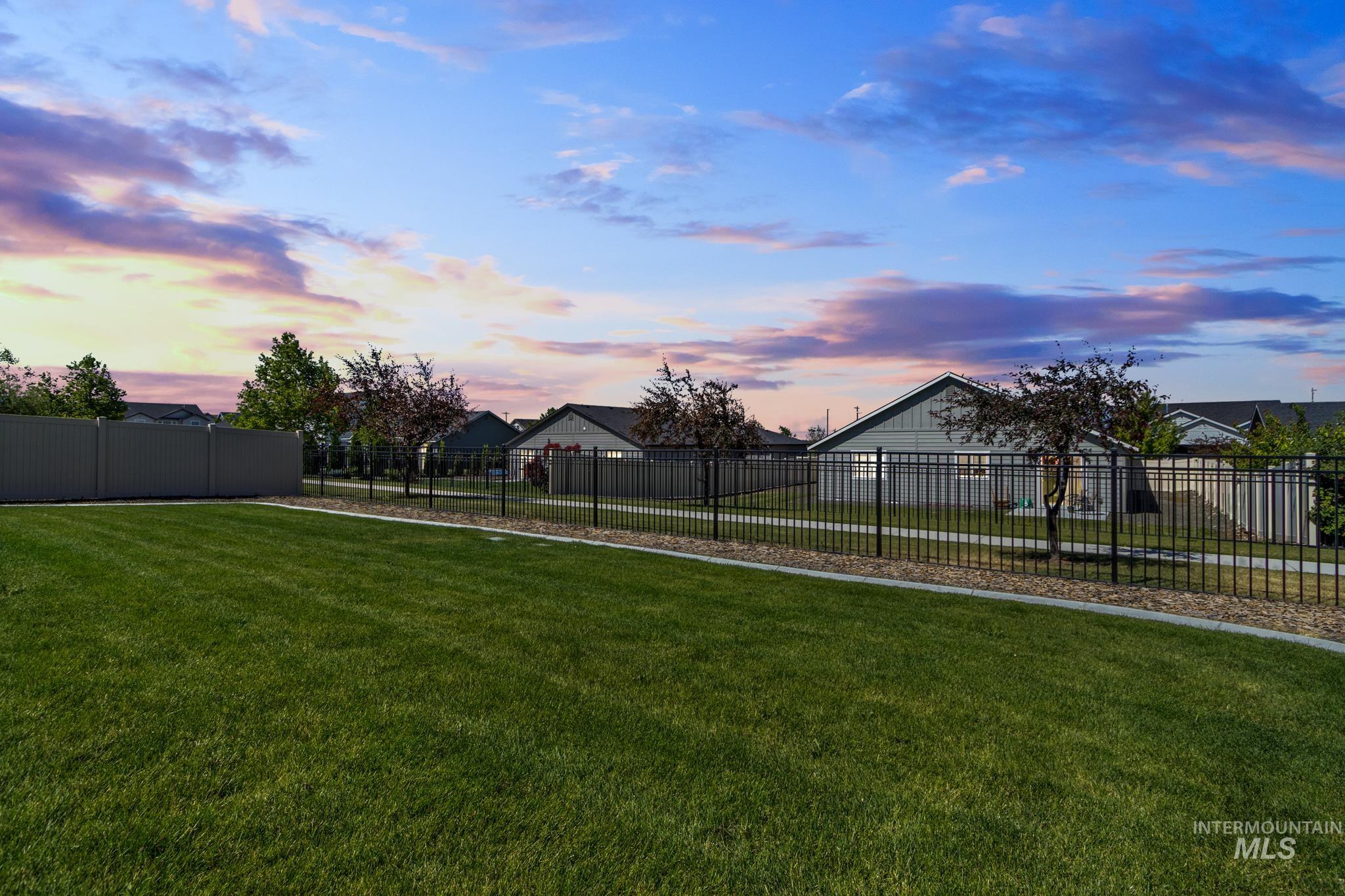 2939 Coral Falls Ave, Kuna, Idaho 83634, 4 Bedrooms, 2 Bathrooms, Residential For Sale, Price $499,000,MLS 98991471