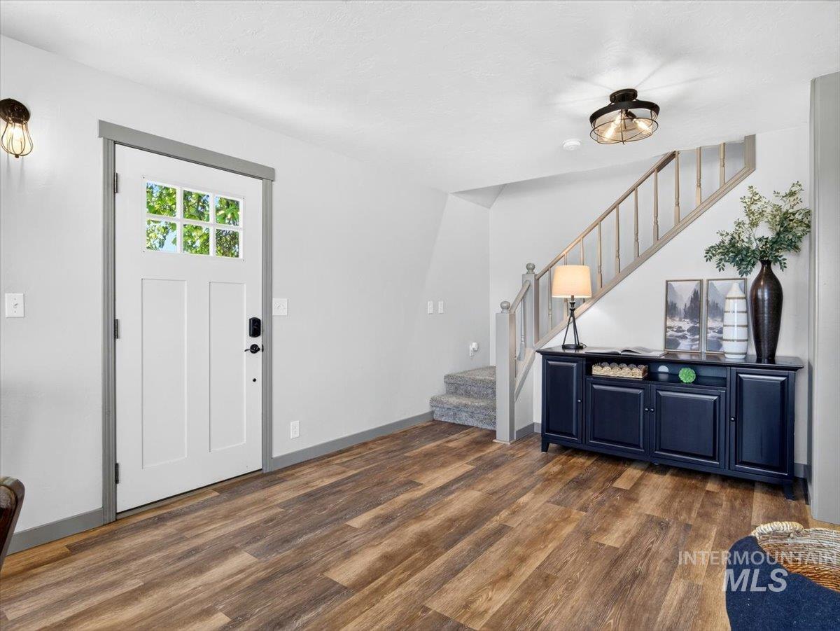 3430 Gem Ave, Emmett, Idaho 83617, 3 Bedrooms, 2 Bathrooms, Residential For Sale, Price $725,000, 98991476