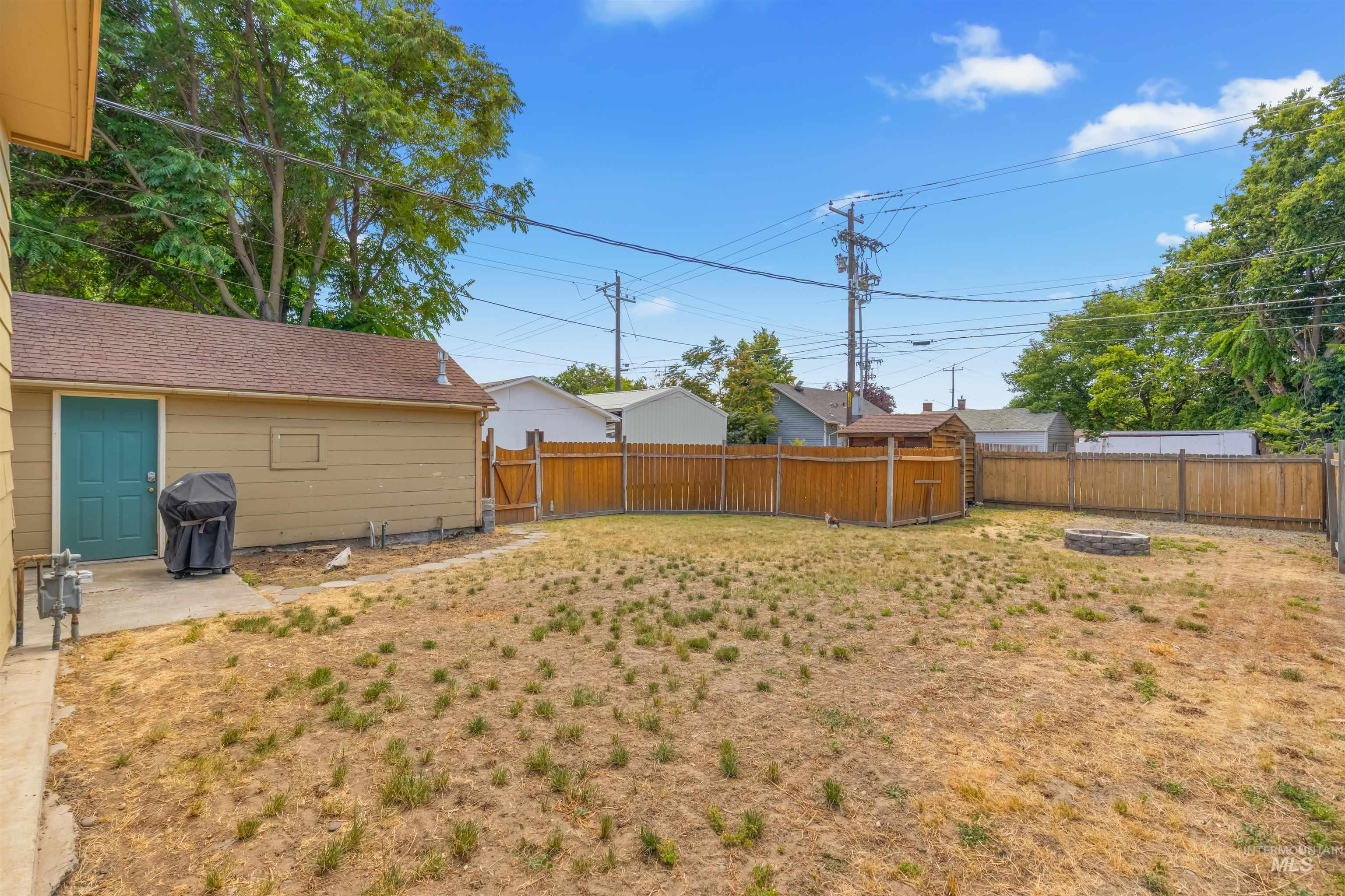 740 9th Street, Clarkston, Washington 99403, 3 Bedrooms, 1.5 Bathrooms, Residential For Sale, Price $289,900, 98991481