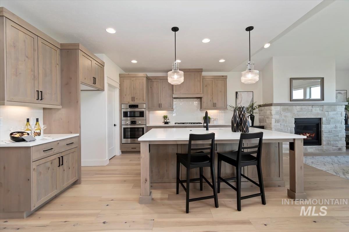 11883 S Besra Ln, Kuna, Idaho 83634, 3 Bedrooms, 2.5 Bathrooms, Residential For Sale, Price $669,900, 98991483