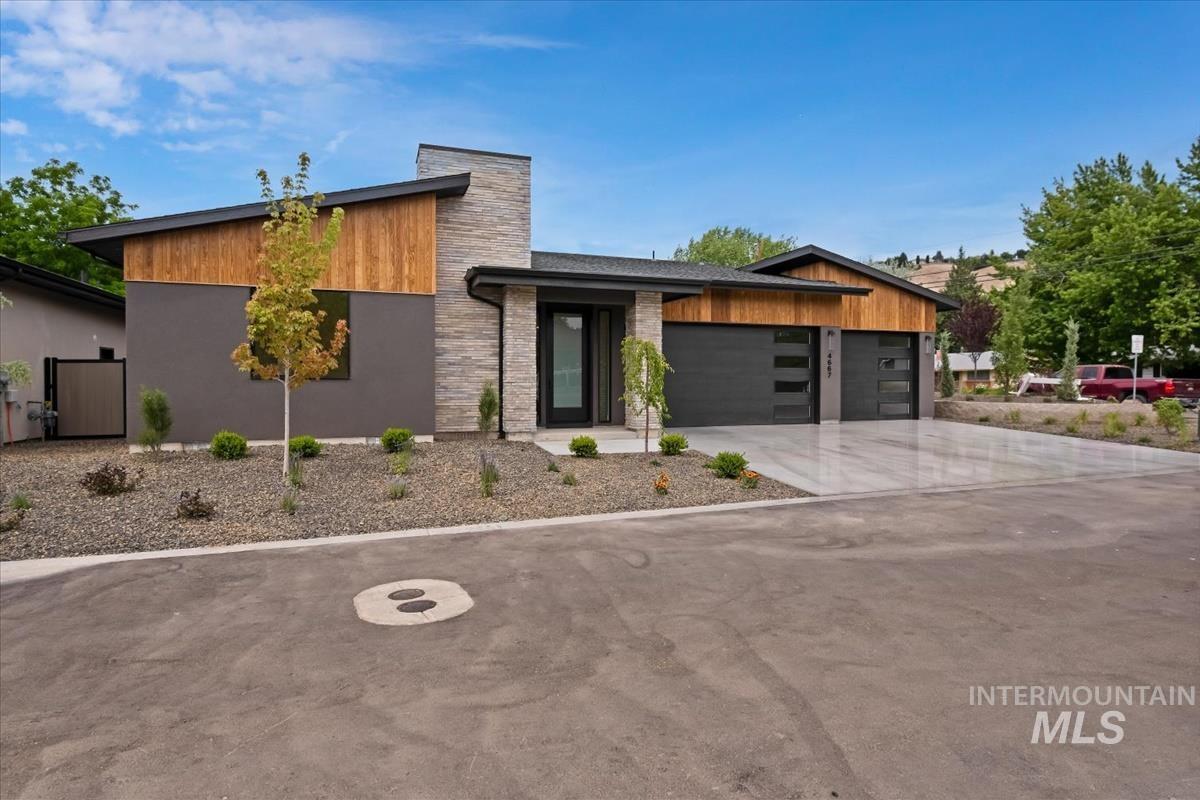 4667 N Collister Dr, Boise, Idaho 83703, 3 Bedrooms, 2.5 Bathrooms, Residential For Sale, Price $860,000, 98991485