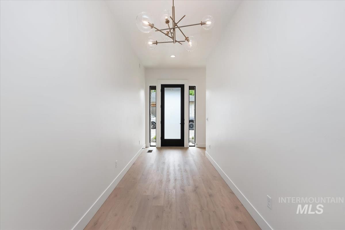 4667 N Collister Dr, Boise, Idaho 83703, 3 Bedrooms, 2.5 Bathrooms, Residential For Sale, Price $860,000, 98991485