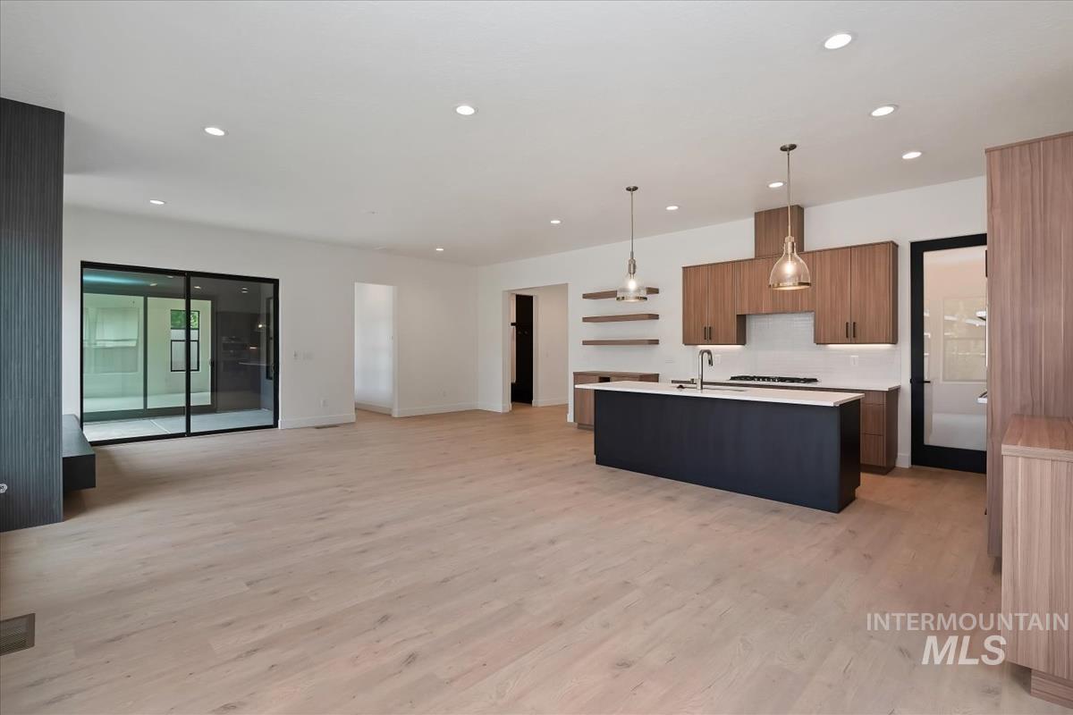 4667 N Collister Dr, Boise, Idaho 83703, 3 Bedrooms, 2.5 Bathrooms, Residential For Sale, Price $860,000, 98991485