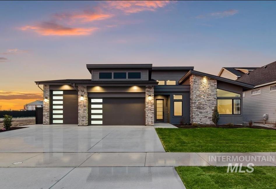 7290 W Bed Mill St, Eagle, Idaho 83616, 3 Bedrooms, 2.5 Bathrooms, Residential For Sale, Price $949,900,MLS 98991492