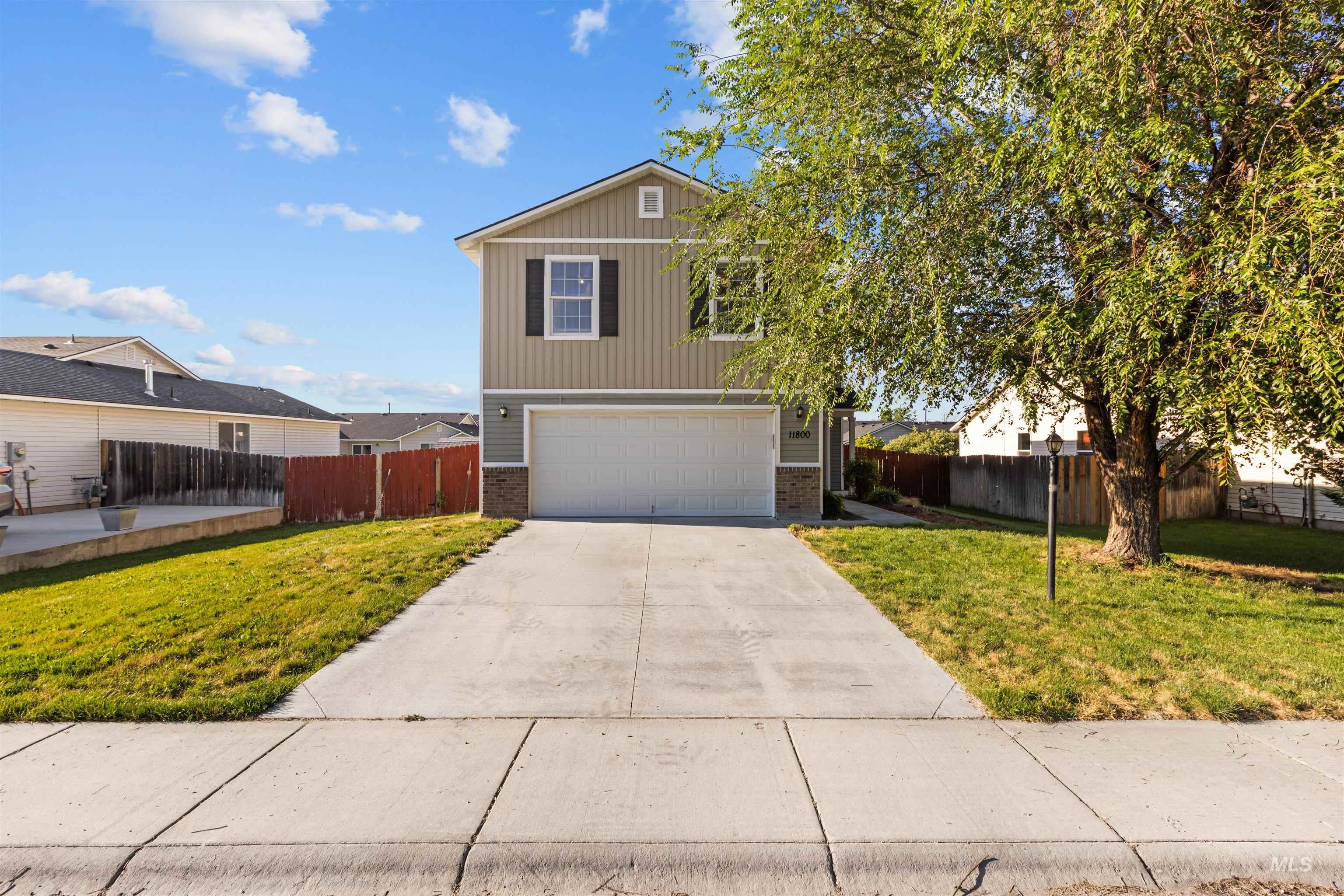 11800 Altamont St, Caldwell, Idaho 83605-5510, 3 Bedrooms, 2.5 Bathrooms, Residential For Sale, Price $374,999, 98991499
