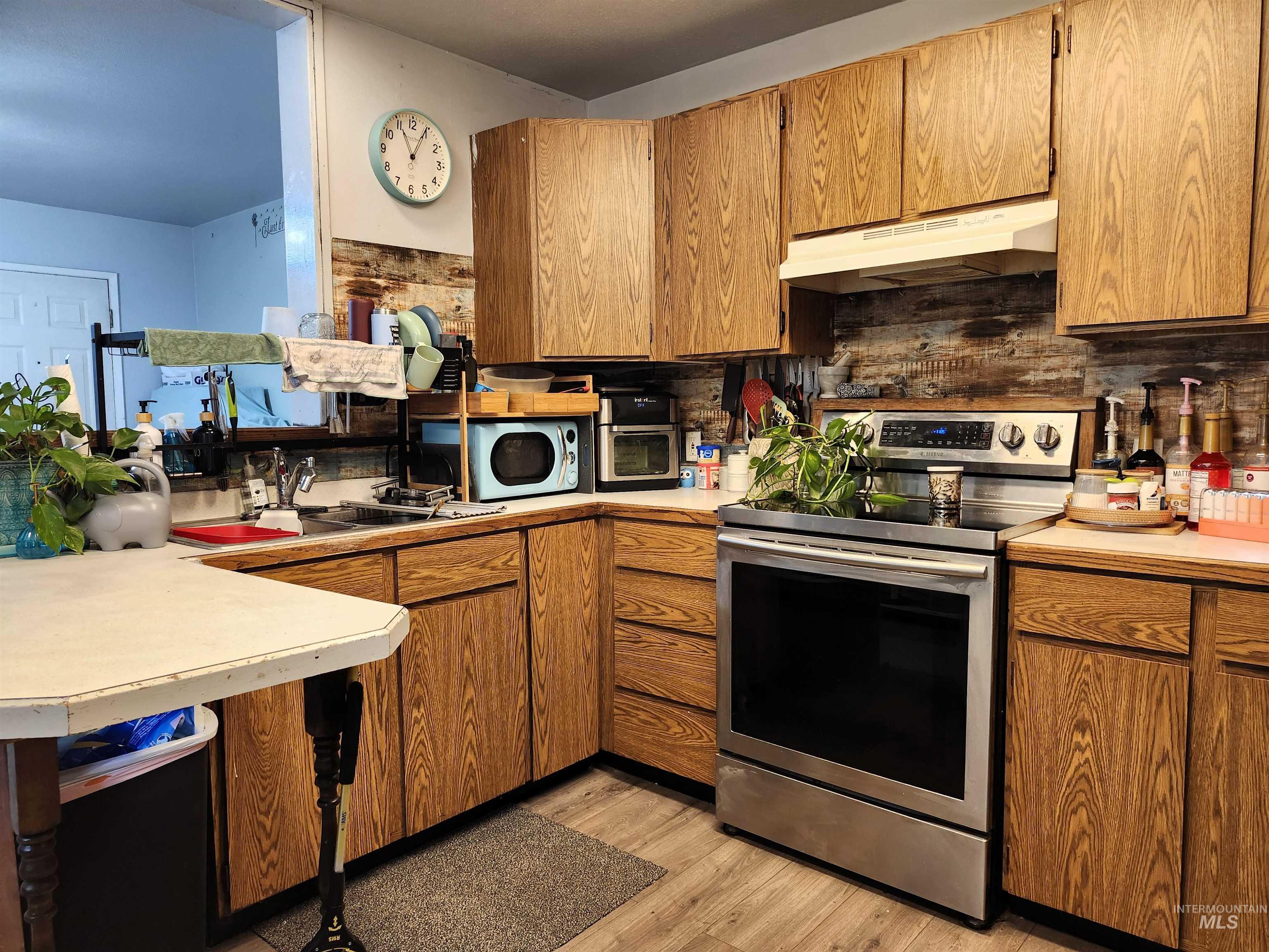 825 Larch Street, Potlatch, Idaho 83855, 3 Bedrooms, 1.5 Bathrooms, Residential For Sale, Price $258,000, 98991502