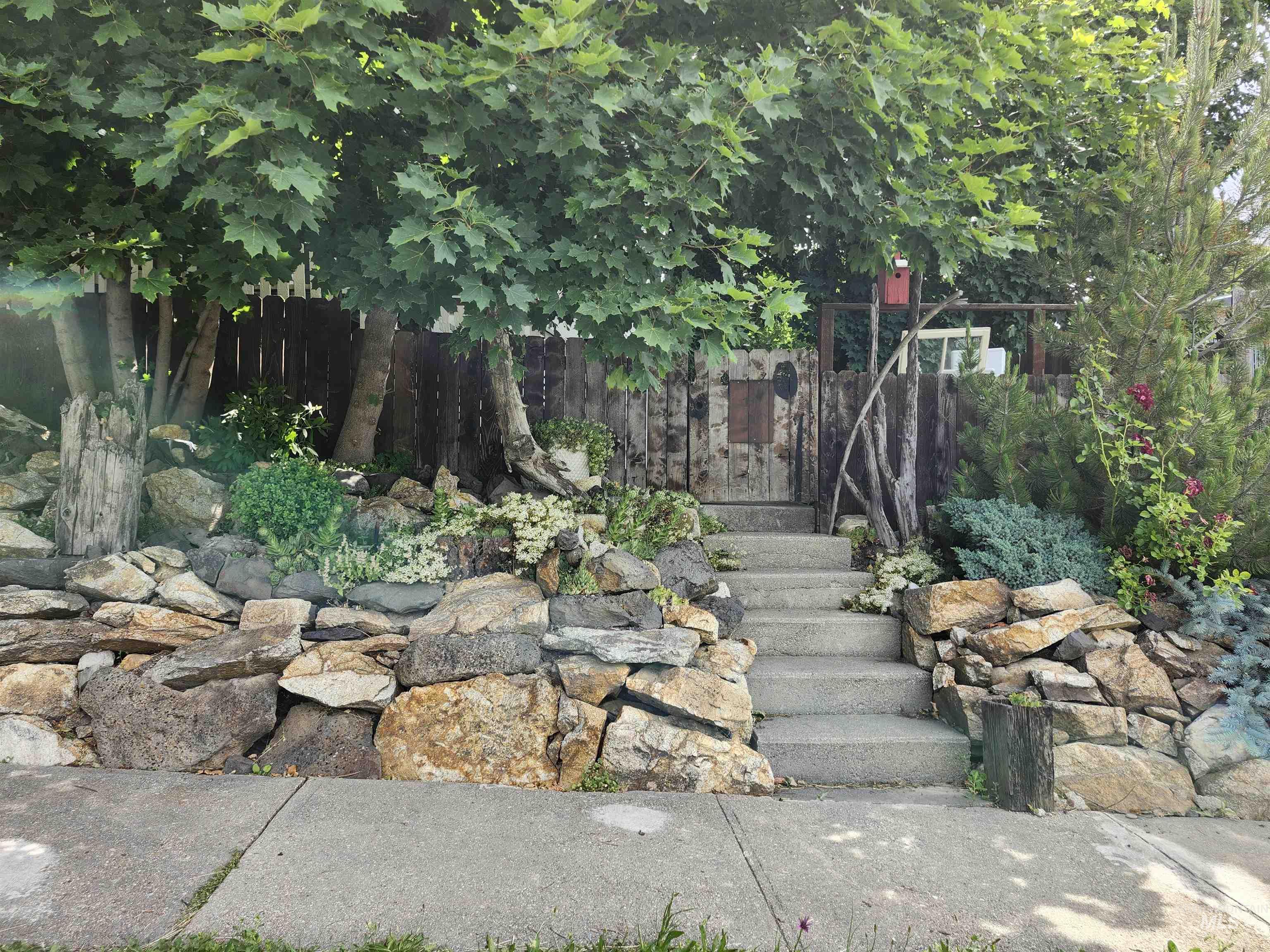 825 Larch Street, Potlatch, Idaho 83855, 3 Bedrooms, 1.5 Bathrooms, Residential For Sale, Price $258,000, 98991502