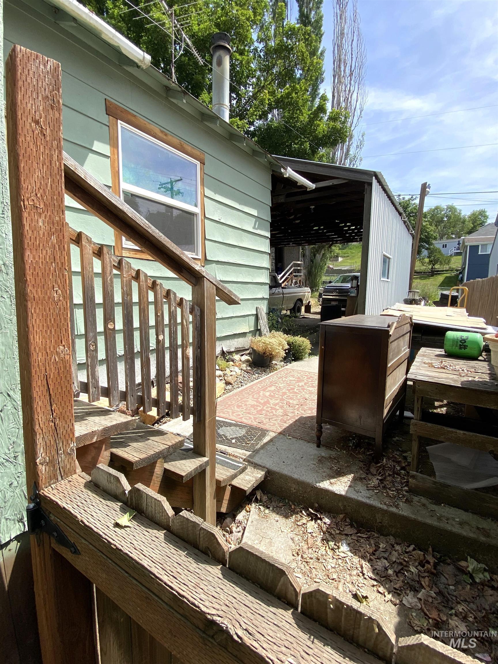 825 Larch Street, Potlatch, Idaho 83855, 3 Bedrooms, 1.5 Bathrooms, Residential For Sale, Price $258,000, 98991502