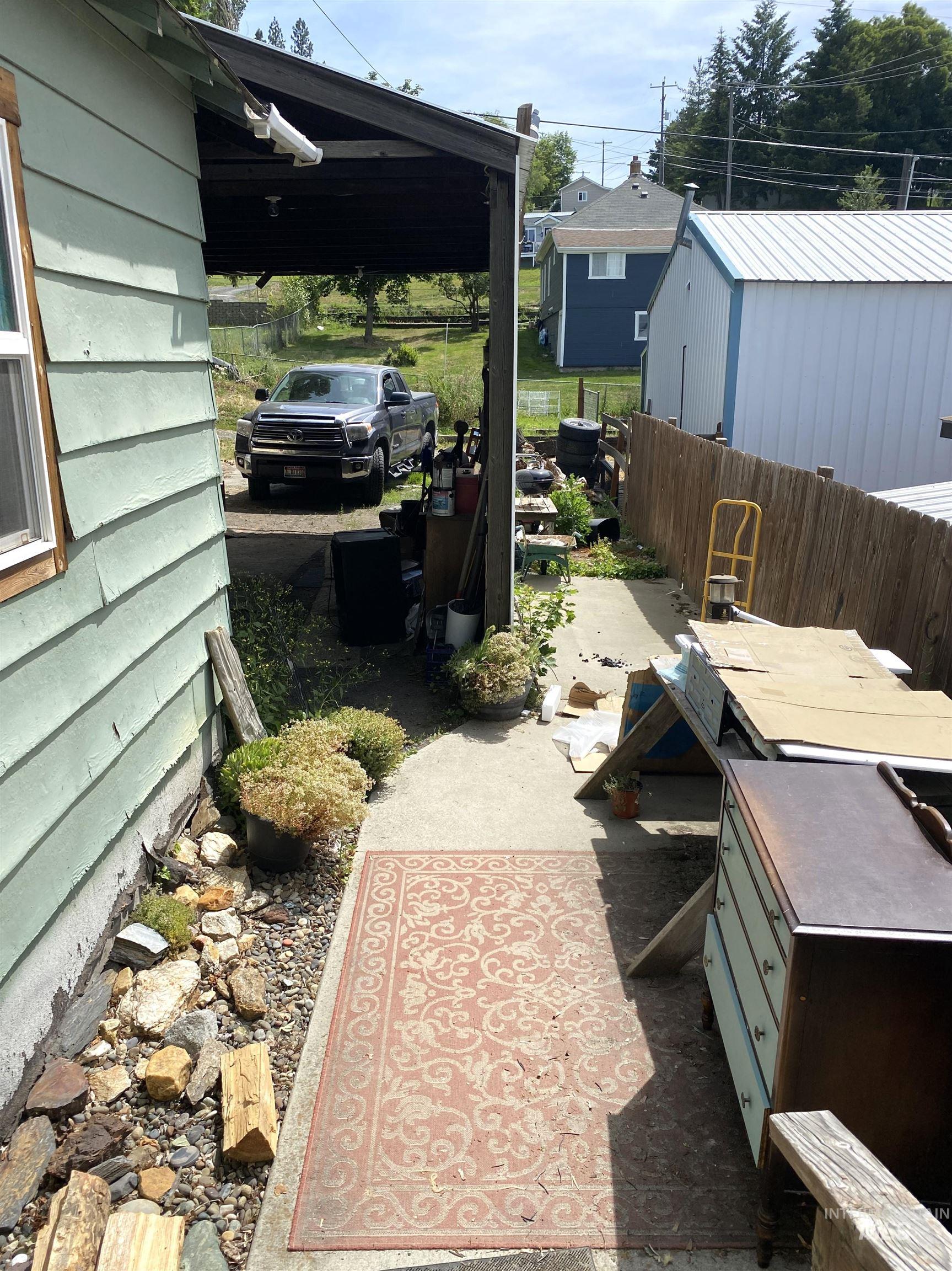 825 Larch Street, Potlatch, Idaho 83855, 3 Bedrooms, 1.5 Bathrooms, Residential For Sale, Price $258,000, 98991502