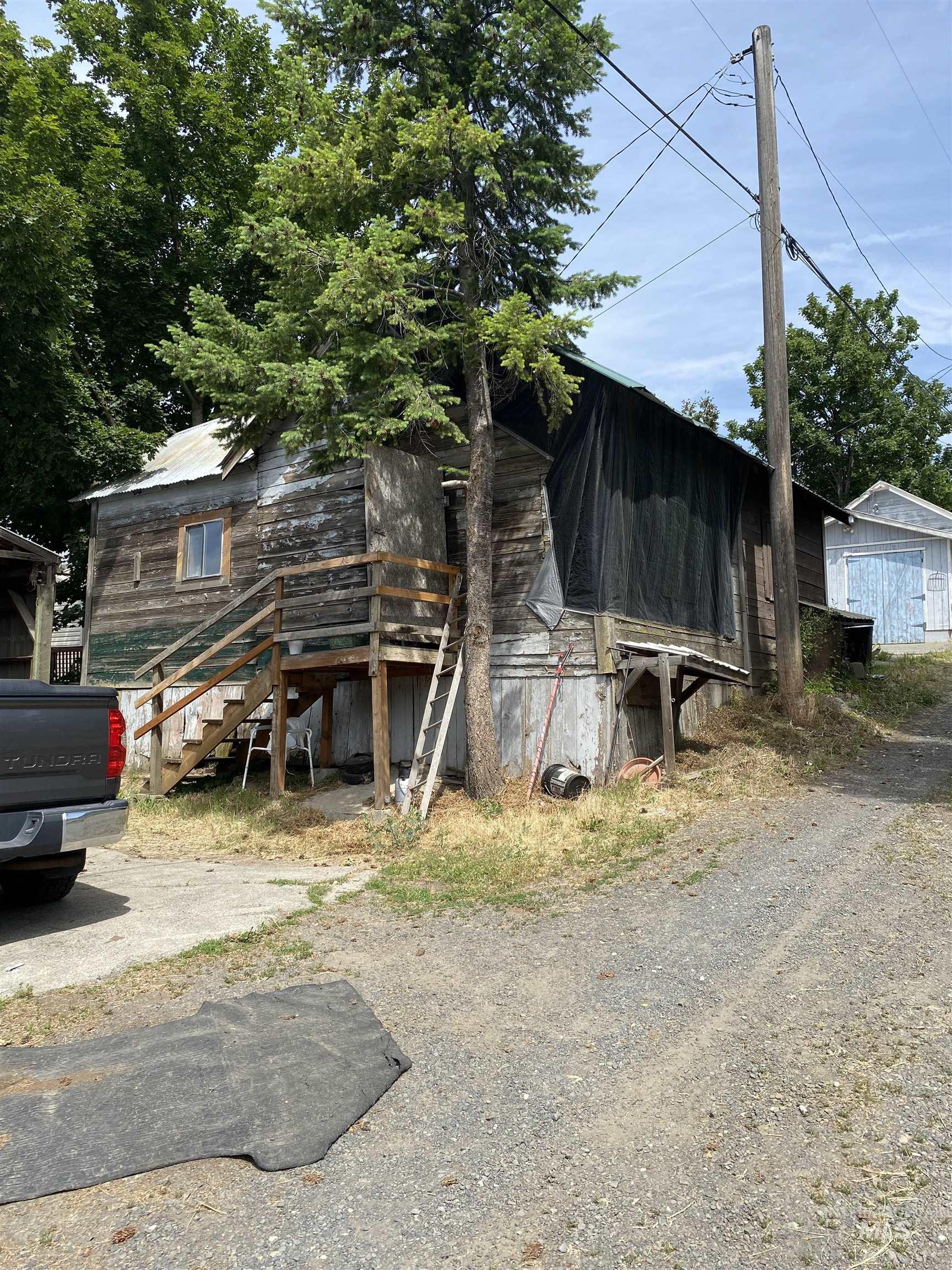 825 Larch Street, Potlatch, Idaho 83855, 3 Bedrooms, 1.5 Bathrooms, Residential For Sale, Price $258,000, 98991502