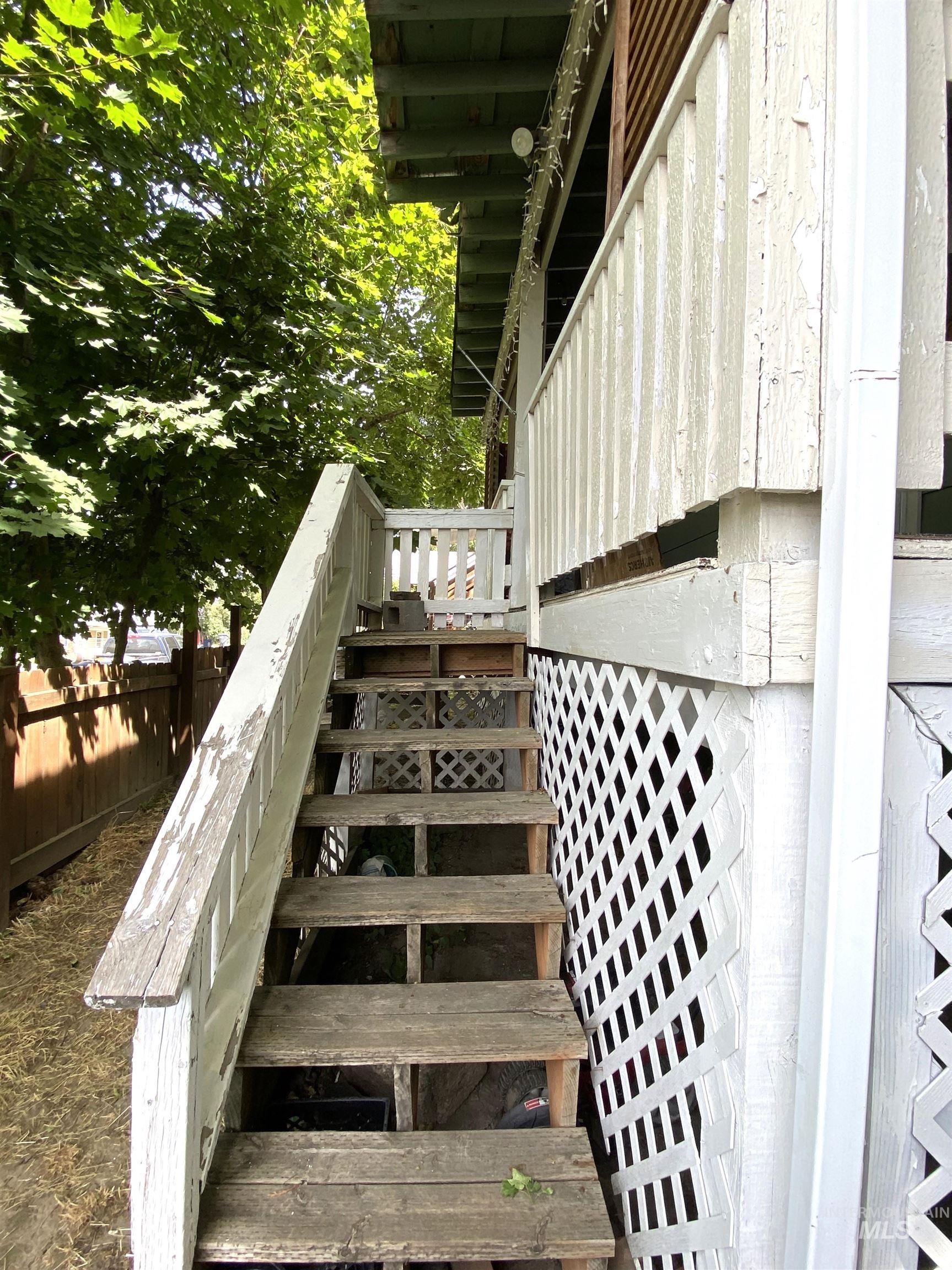 825 Larch Street, Potlatch, Idaho 83855, 3 Bedrooms, 1.5 Bathrooms, Residential For Sale, Price $258,000, 98991502
