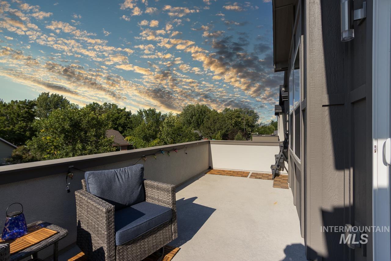 795 E Bissett St, Meridian, Idaho 83642, 3 Bedrooms, 2.5 Bathrooms, Residential For Sale, Price $572,500,MLS 98991506