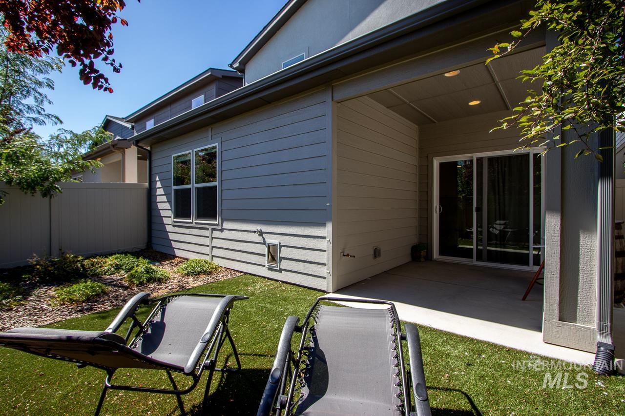 795 E Bissett St, Meridian, Idaho 83642, 3 Bedrooms, 2.5 Bathrooms, Residential For Sale, Price $589,500, 98991506