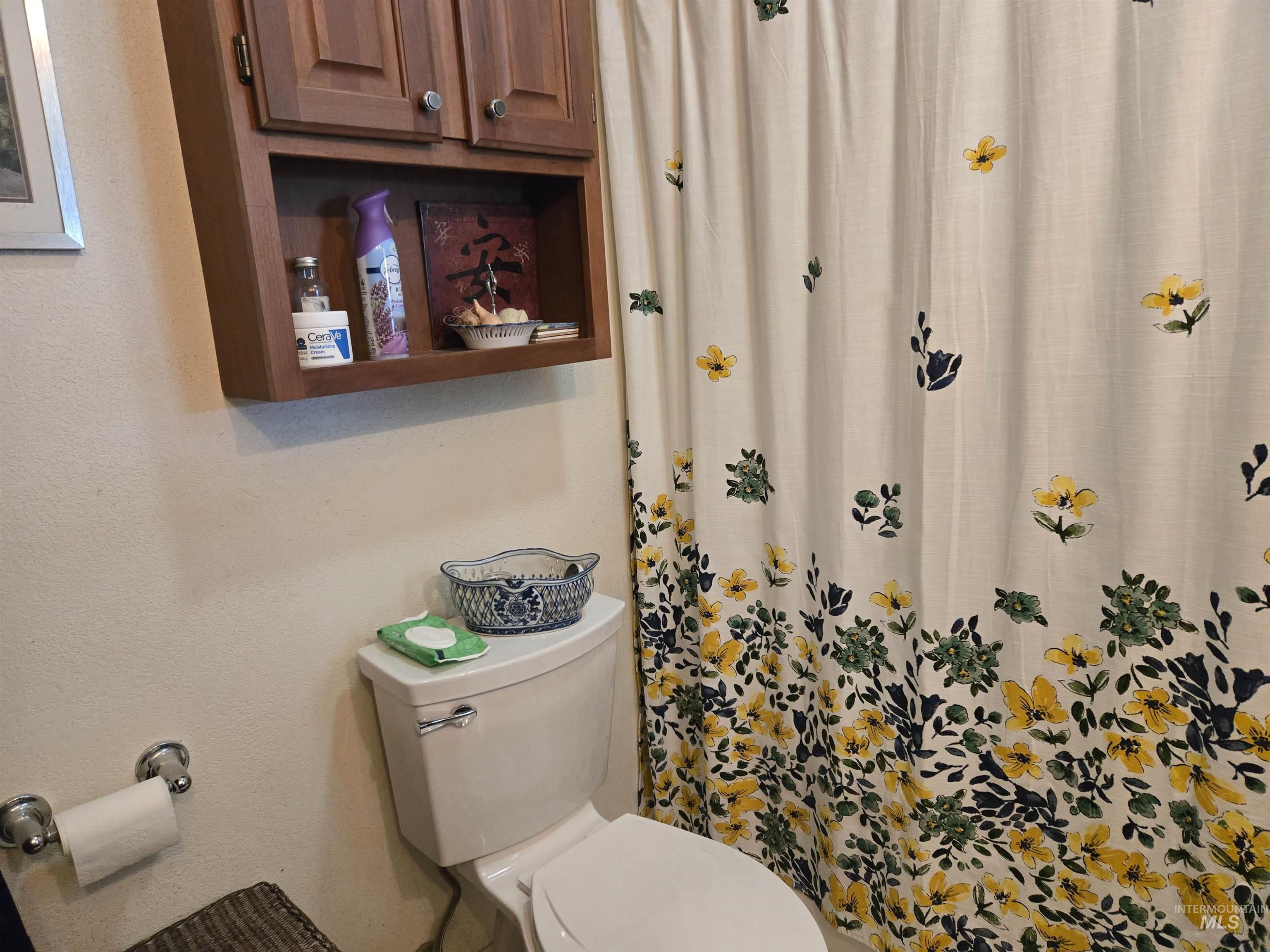 520 Hill St., Kamiah, Idaho 83536, 3 Bedrooms, 1.5 Bathrooms, Residential For Sale, Price $425,000,MLS 98991510