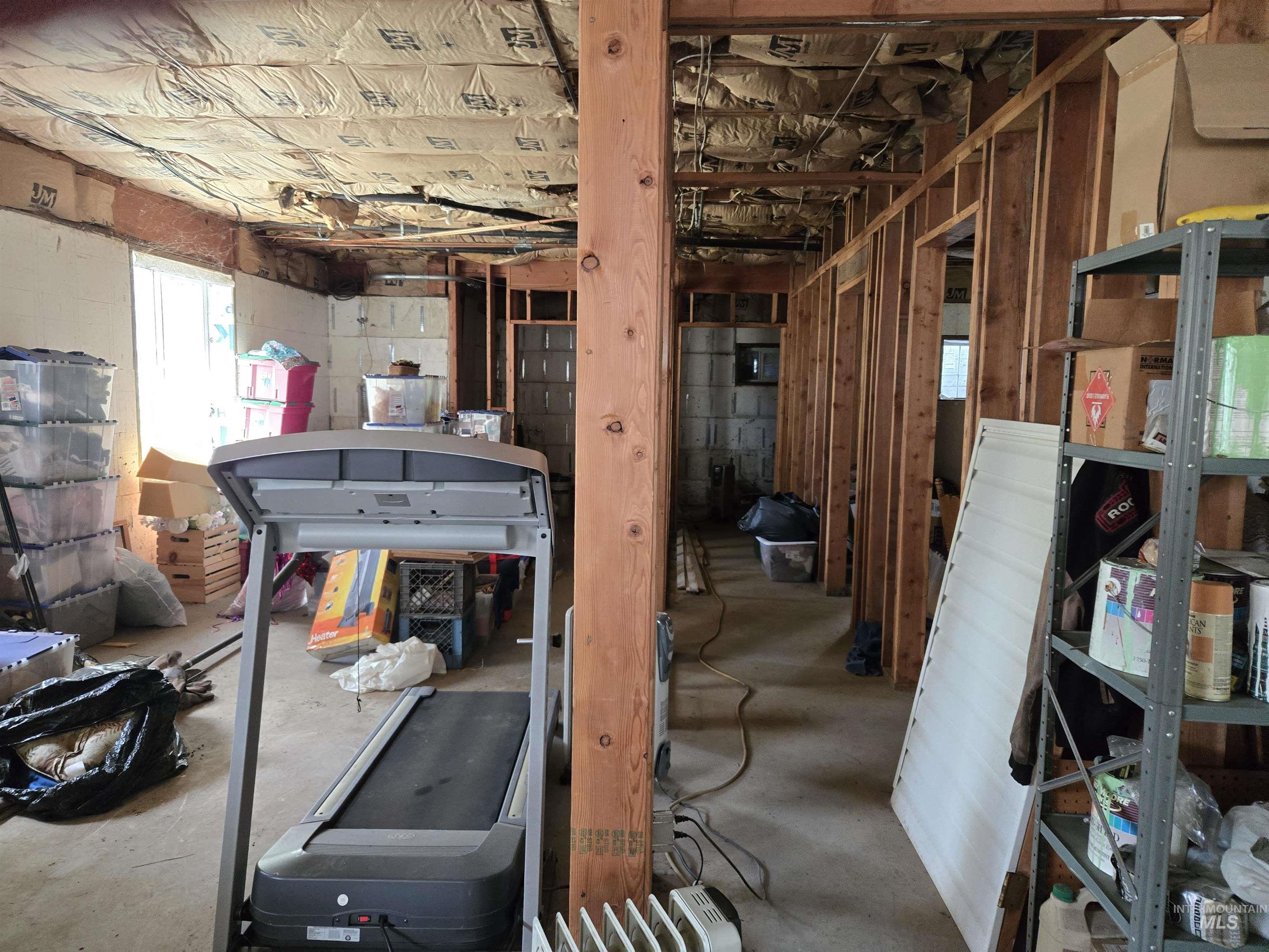 520 Hill St., Kamiah, Idaho 83536, 3 Bedrooms, 1.5 Bathrooms, Residential For Sale, Price $425,000,MLS 98991510