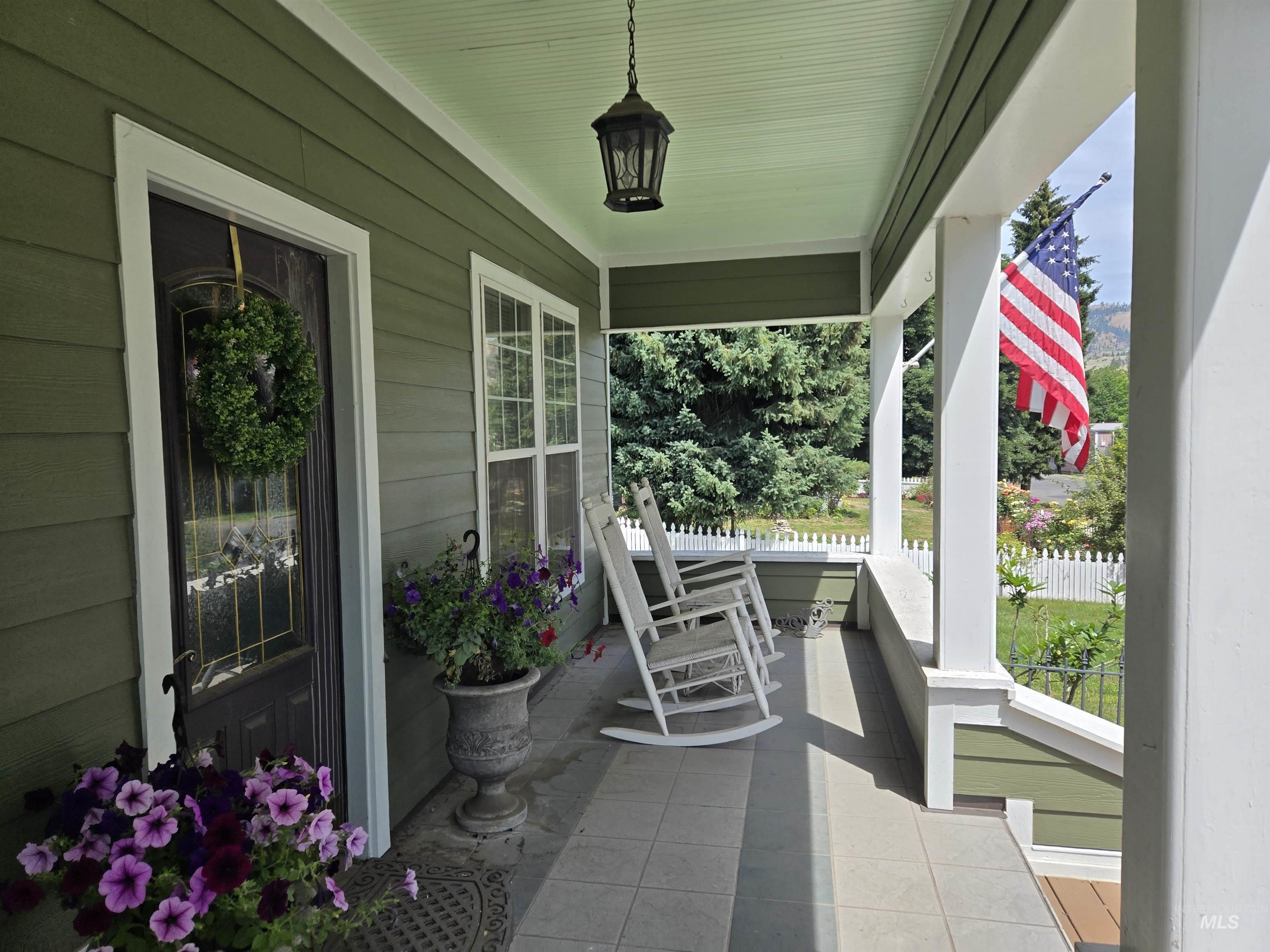 520 Hill St., Kamiah, Idaho 83536, 3 Bedrooms, 1.5 Bathrooms, Residential For Sale, Price $425,000,MLS 98991510