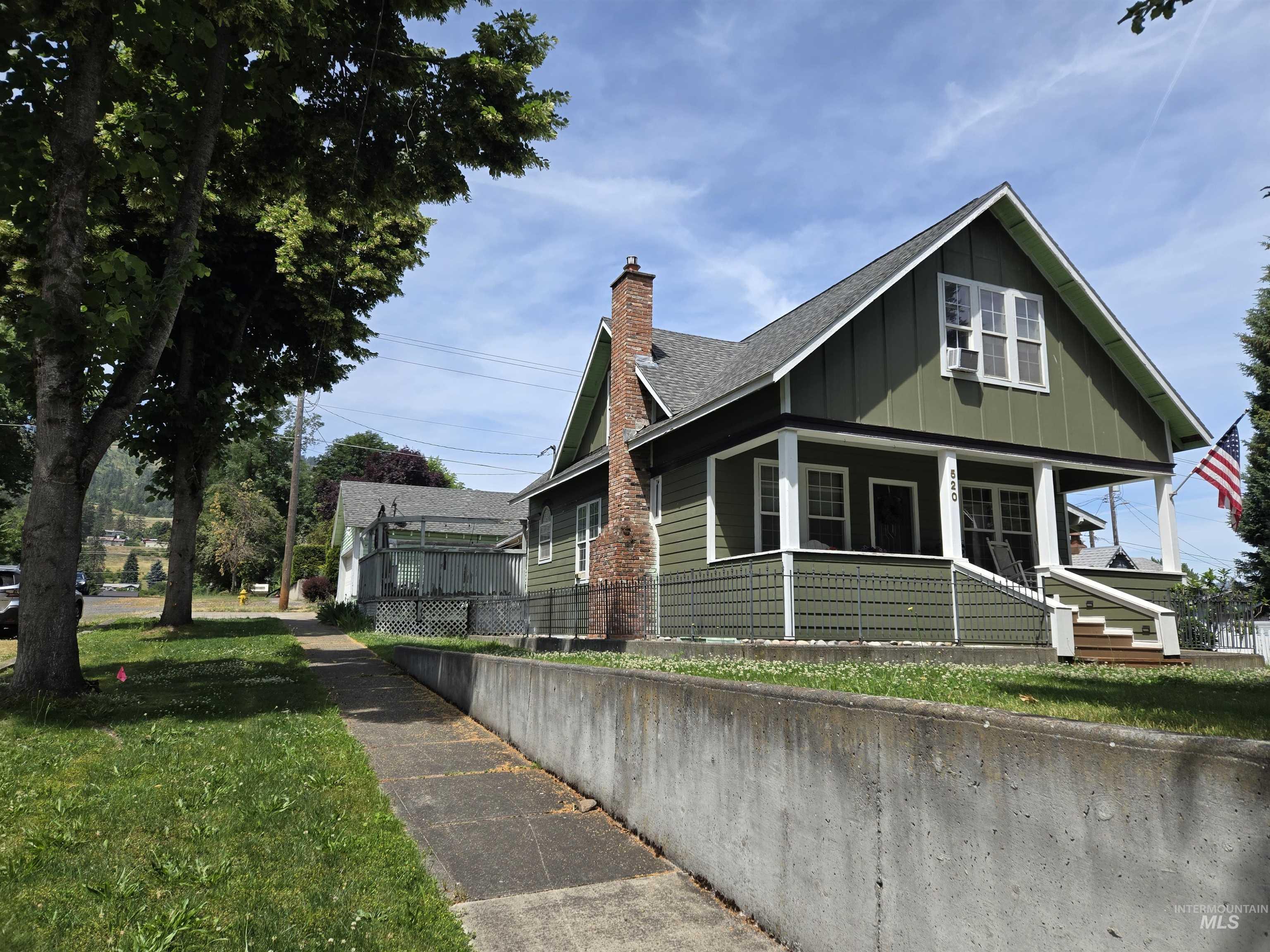 520 Hill St., Kamiah, Idaho 83536, 3 Bedrooms, 1.5 Bathrooms, Residential For Sale, Price $425,000,MLS 98991510
