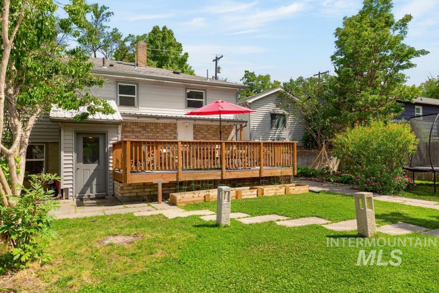 625 E 6th St, Moscow, Idaho 83843, 4 Bedrooms, 2 Bathrooms, Residential For Sale, Price $450,000, 98991513