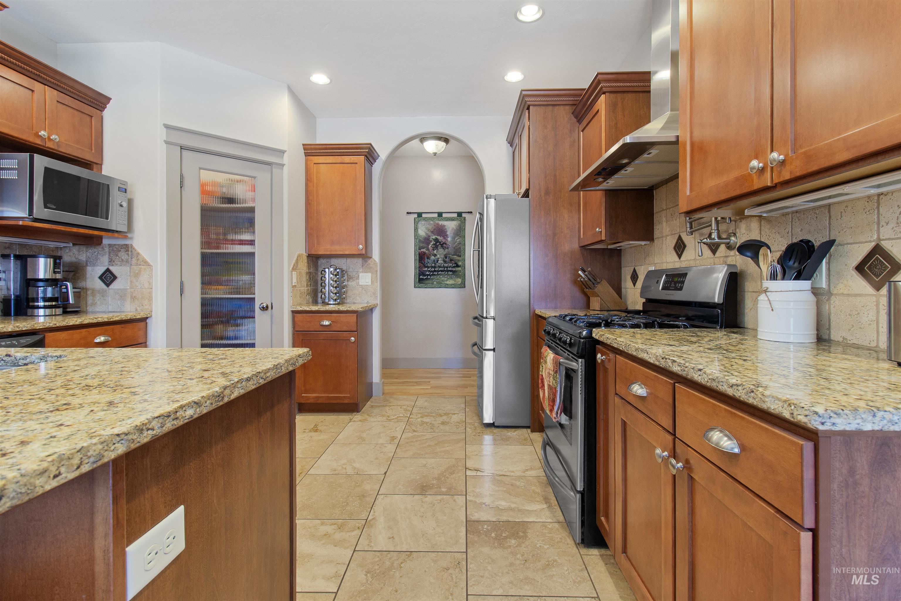 667 Sunfire Drive, Twin Falls, Idaho 83301, 4 Bedrooms, 2.5 Bathrooms, Residential For Sale, Price $785,000, 98991514