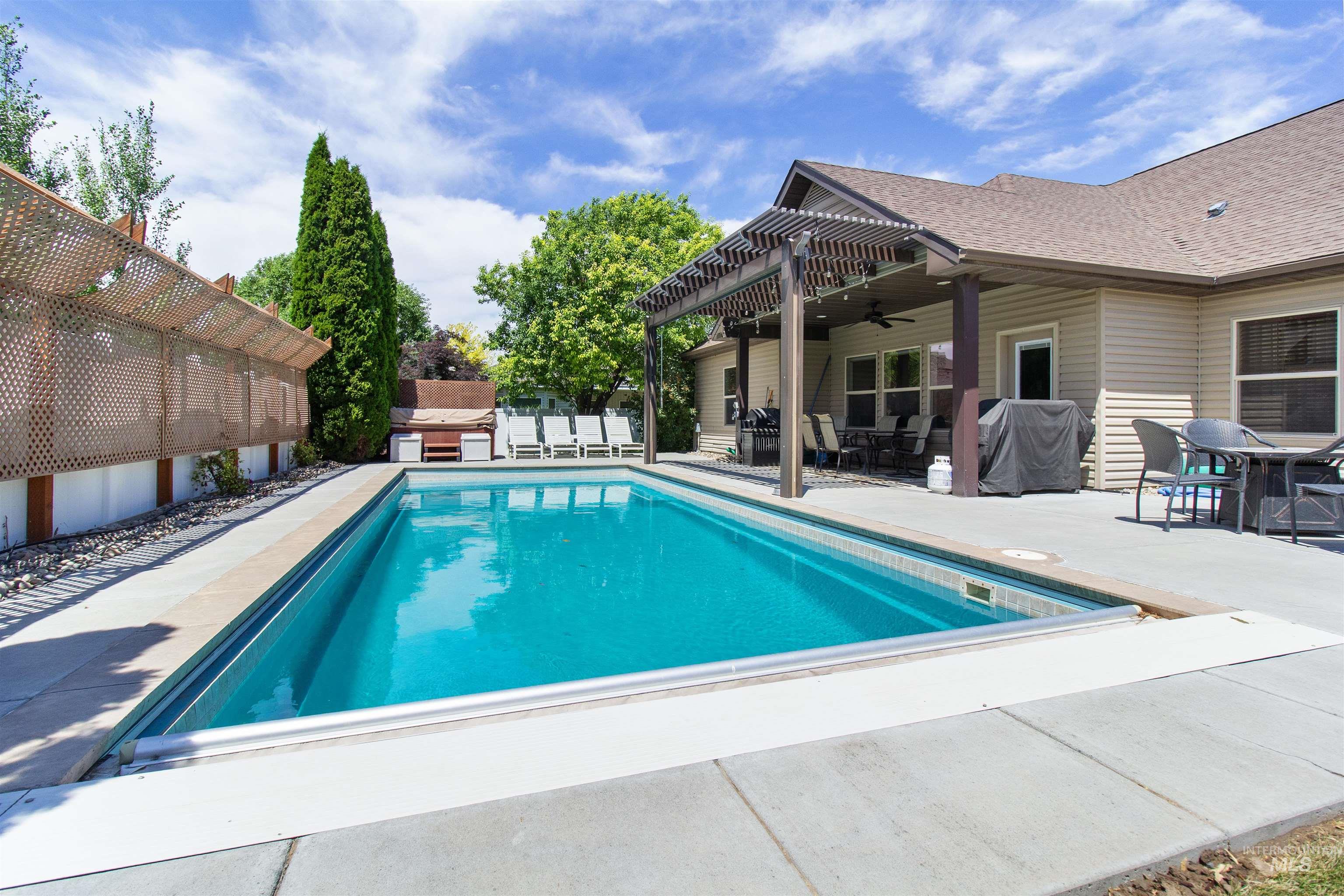 667 Sunfire Drive, Twin Falls, Idaho 83301, 4 Bedrooms, 2.5 Bathrooms, Residential For Sale, Price $785,000, 98991514