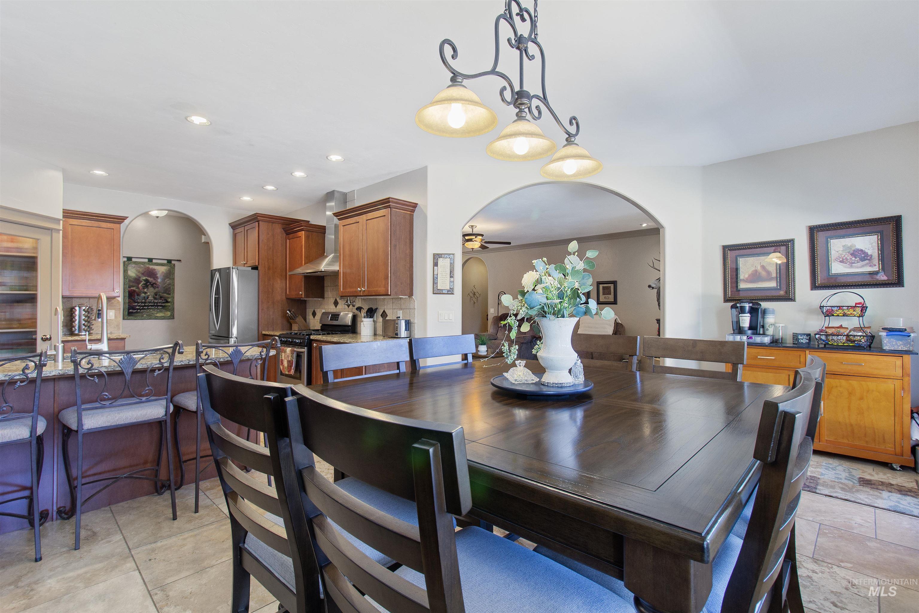667 Sunfire Drive, Twin Falls, Idaho 83301, 4 Bedrooms, 2.5 Bathrooms, Residential For Sale, Price $785,000, 98991514
