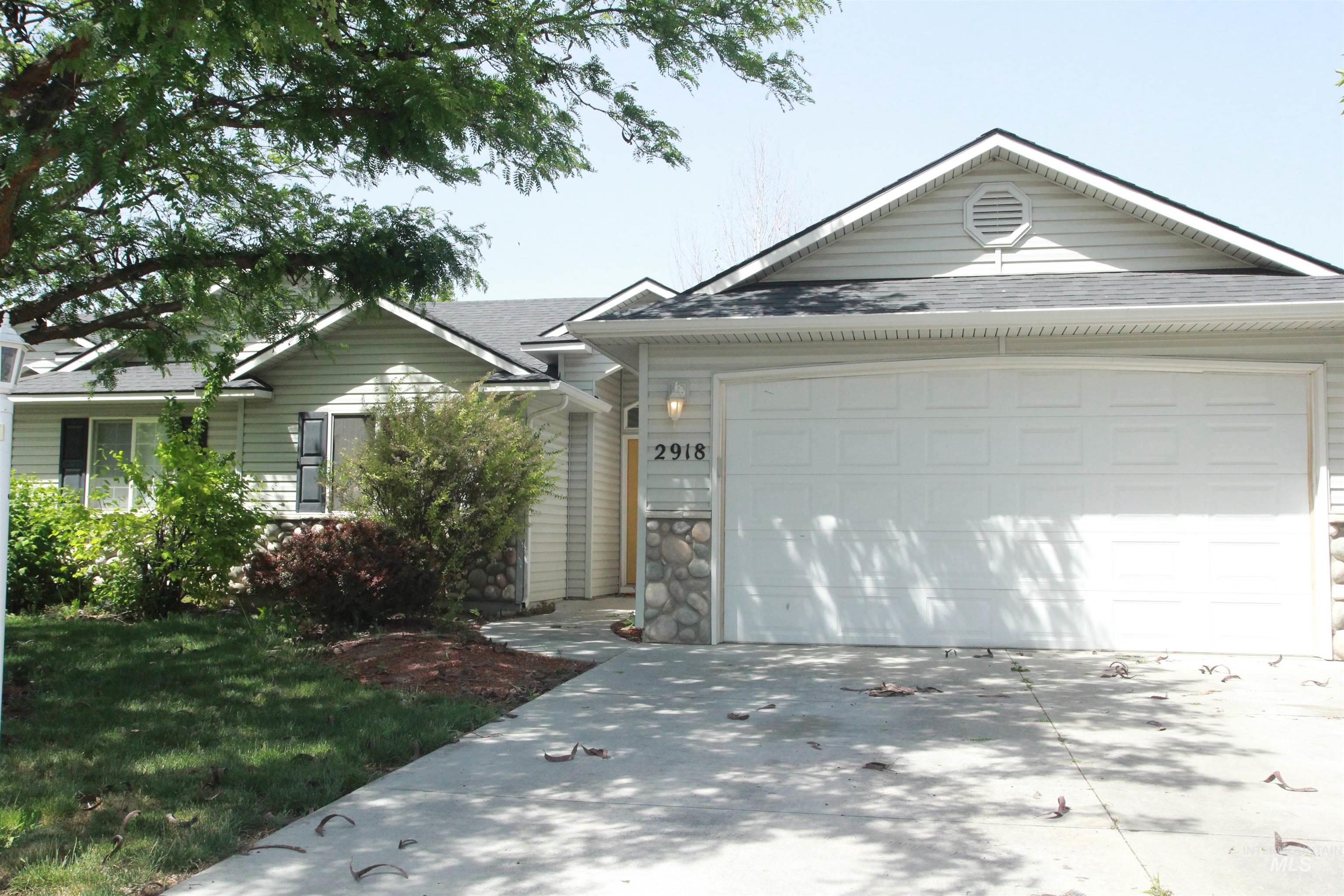 2918 E Ohio Ave, Nampa, Idaho 83686-6730, 2 Bedrooms, 2 Bathrooms, Residential For Sale, Price $286,000, 98991517