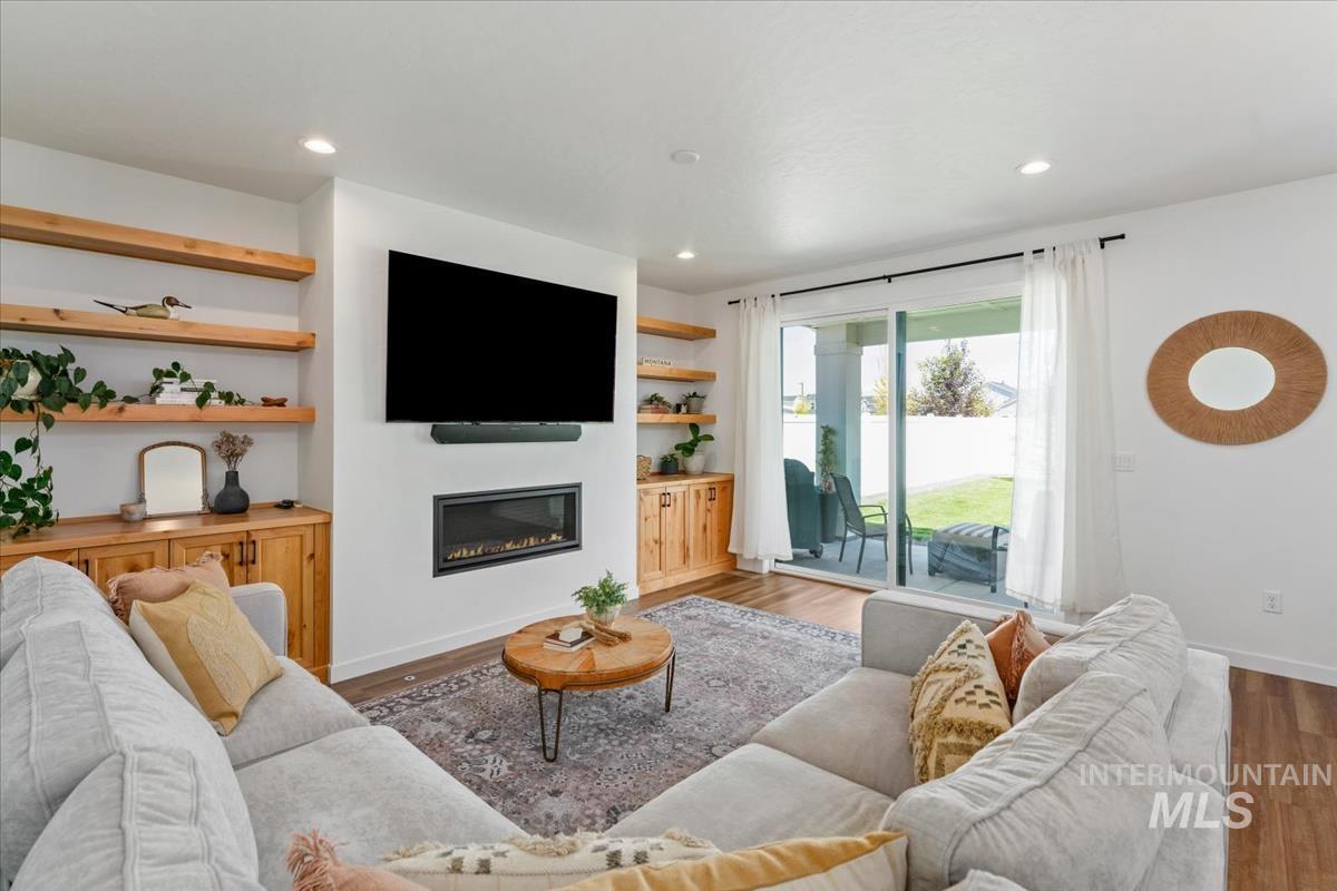 1428 W Giantsbane Dr, Meridian, Idaho 83642, 3 Bedrooms, 2.5 Bathrooms, Residential For Sale, Price $599,000, 98991518