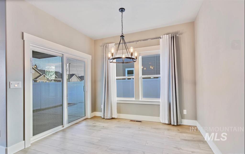 626 S Spoonbill Ave, Meridian, Idaho 83642, 3 Bedrooms, 2 Bathrooms, Residential For Sale, Price $474,500, 98991519