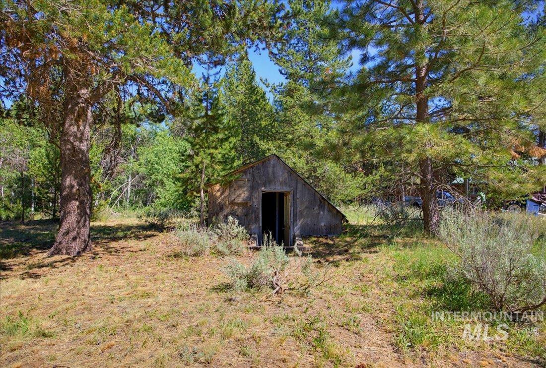 230 Blue Jay Dr., McCall, Idaho 83638, 3 Bedrooms, 2 Bathrooms, Residential For Sale, Price $399,000, 98991520