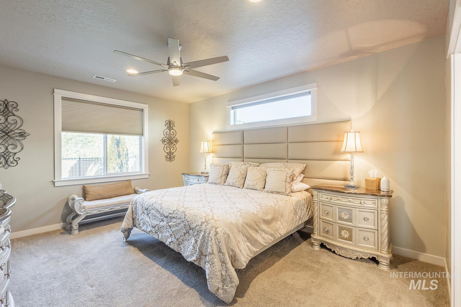 10672 W W Daylily Ave, Star, Idaho 83669, 4 Bedrooms, 3 Bathrooms, Residential For Sale, Price $619,000, 98991521