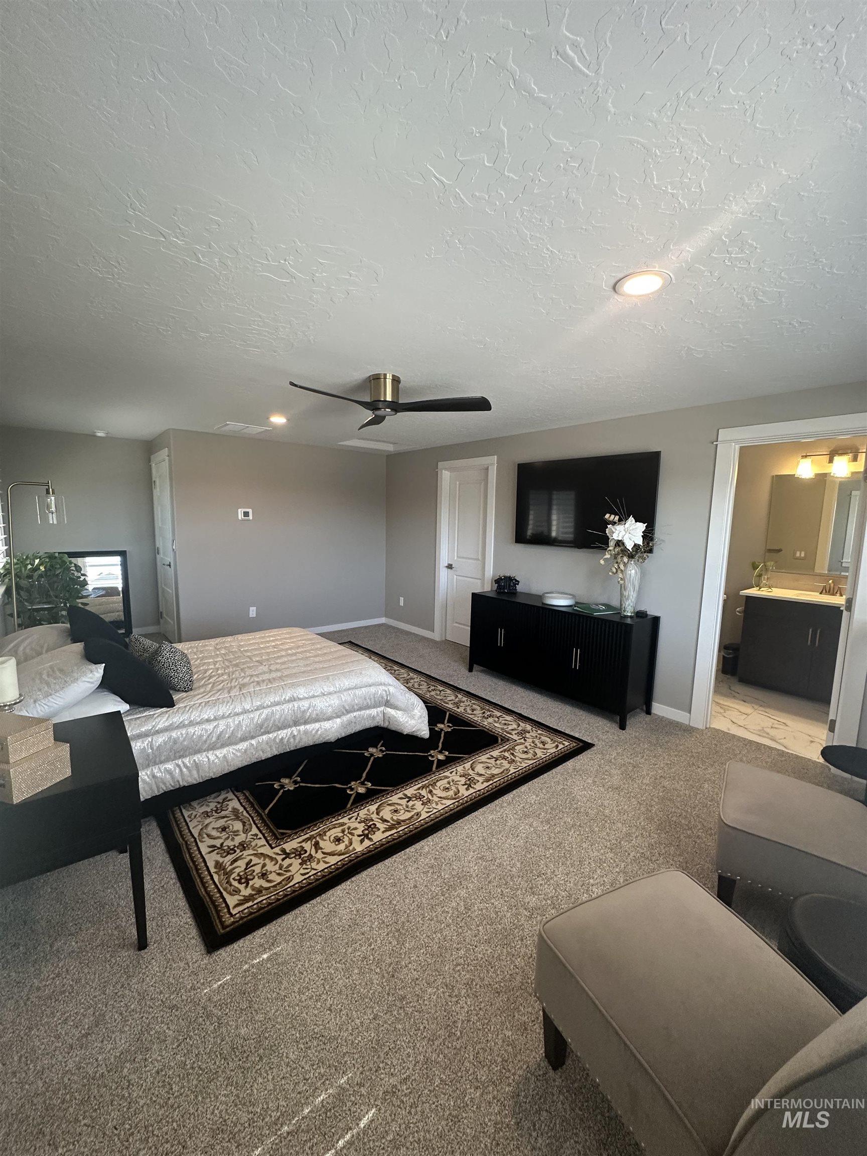 10672 W W Daylily Ave, Star, Idaho 83669, 4 Bedrooms, 3 Bathrooms, Residential For Sale, Price $619,000, 98991521