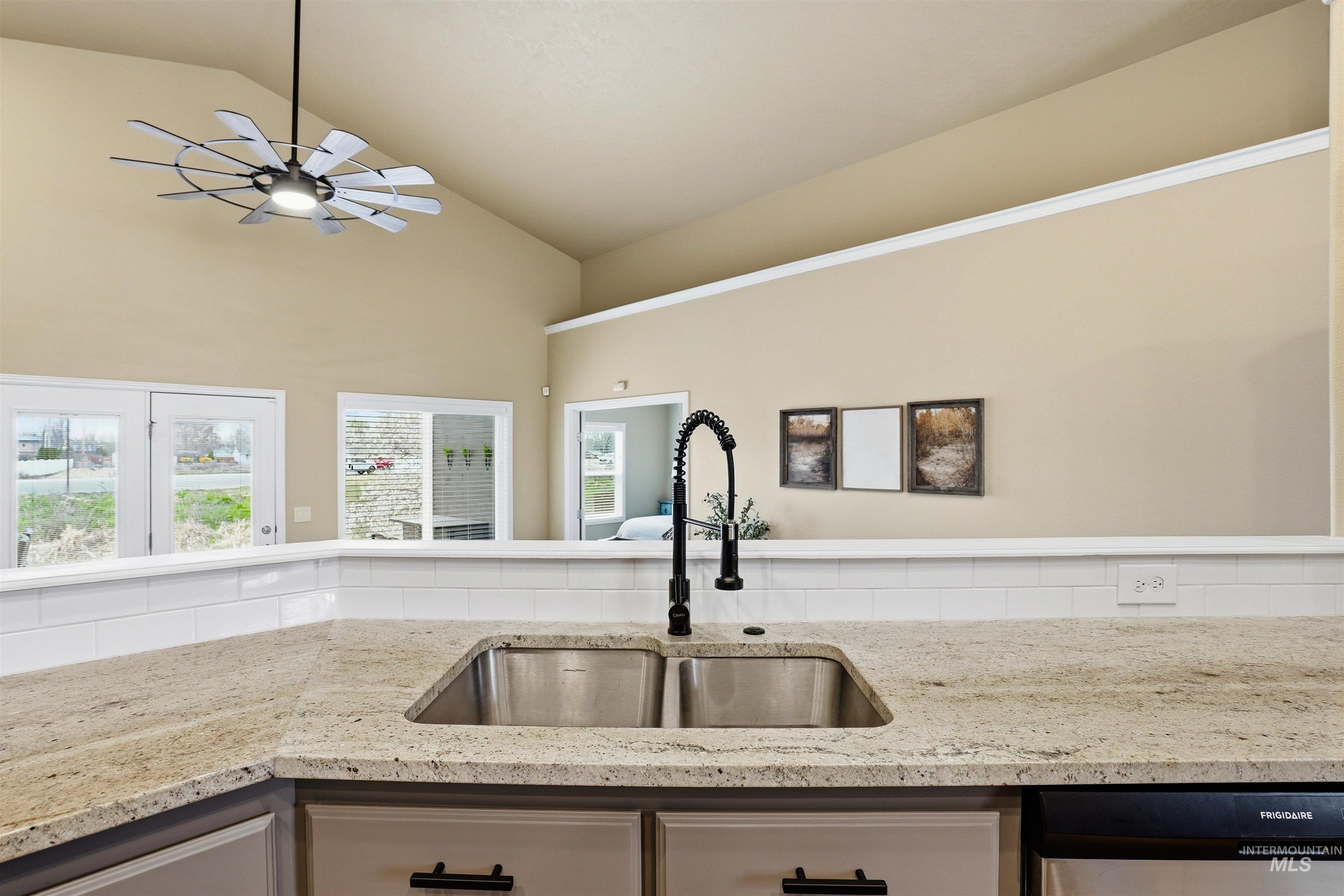 731 Triumph Dr, Middleton, Idaho 83644, 3 Bedrooms, 2 Bathrooms, Residential For Sale, Price $435,000, 98991522