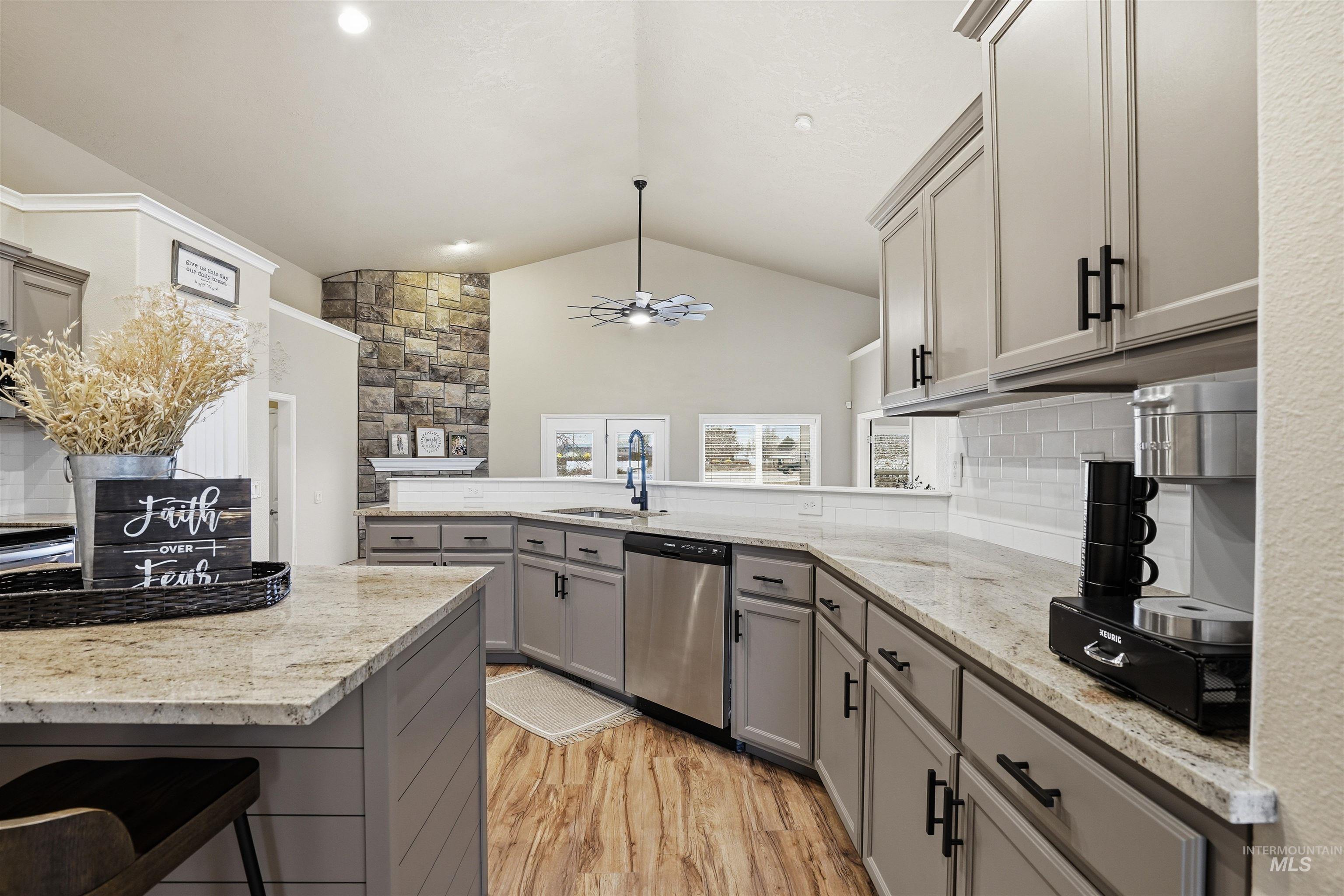 731 Triumph Dr, Middleton, Idaho 83644, 3 Bedrooms, 2 Bathrooms, Residential For Sale, Price $435,000, 98991522