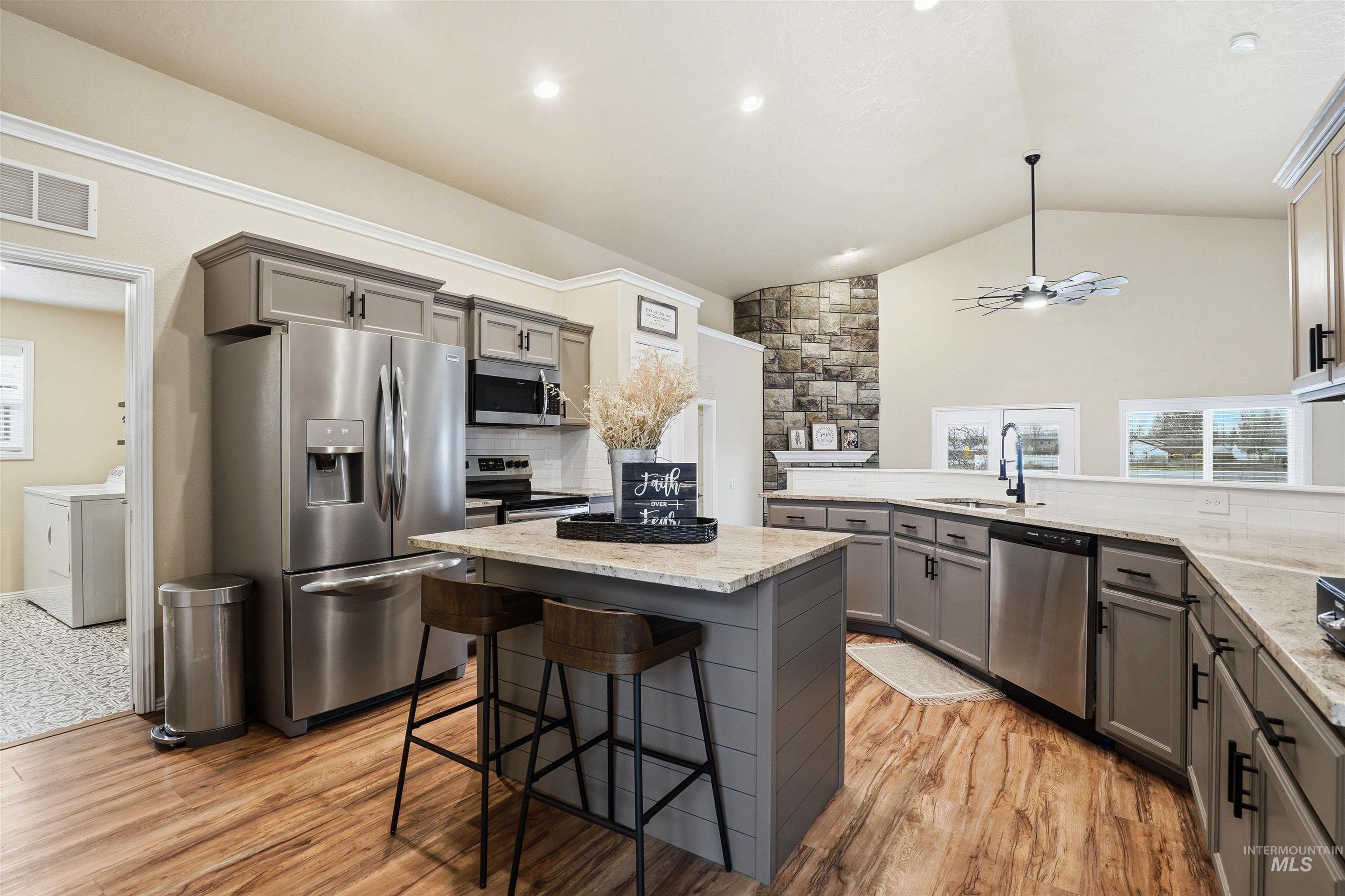 731 Triumph Dr, Middleton, Idaho 83644, 3 Bedrooms, 2 Bathrooms, Residential For Sale, Price $435,000, 98991522