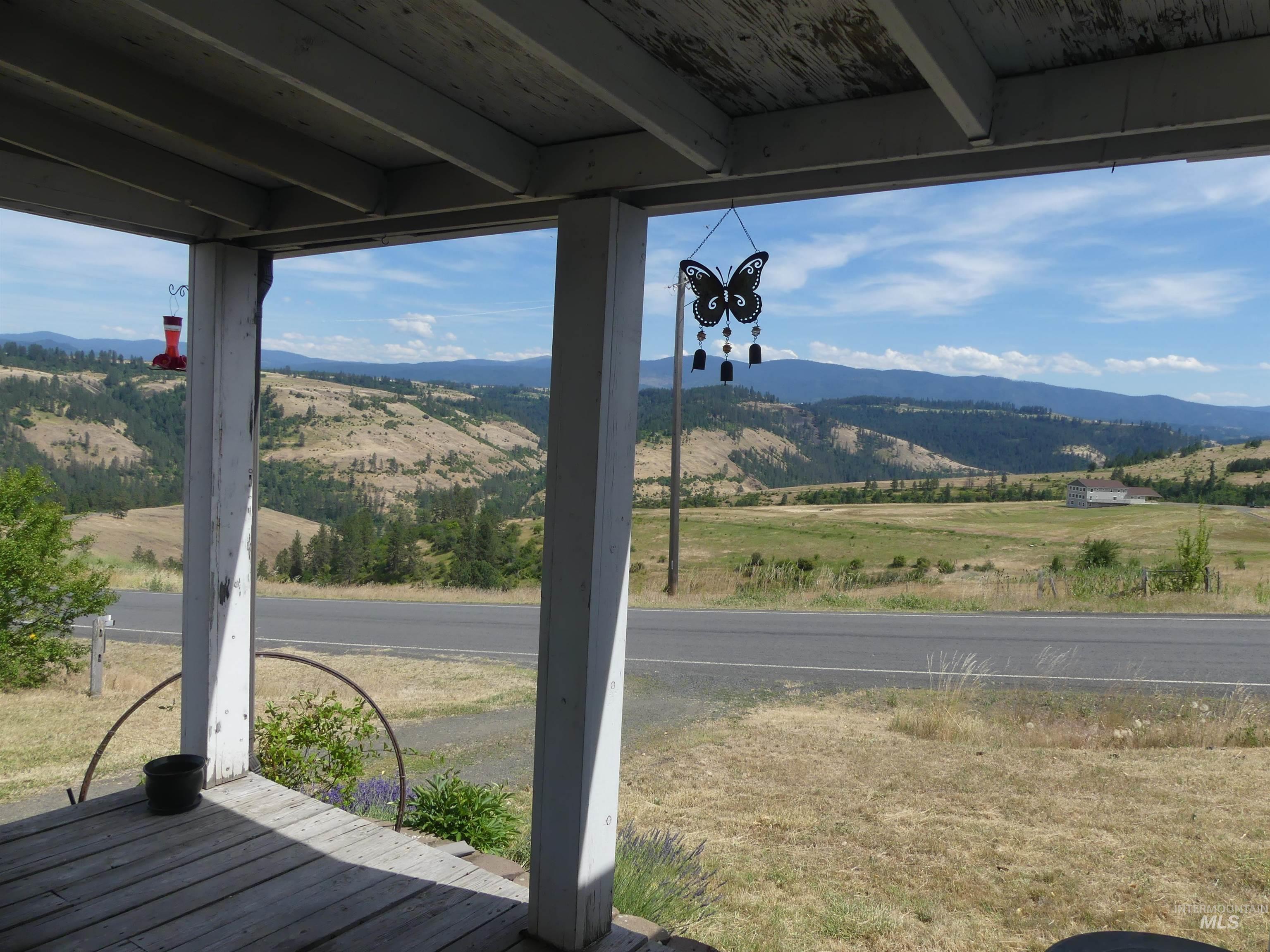 320 Lamb Grade, Stites, Idaho 83552, 3 Bedrooms, 2 Bathrooms, Residential For Sale, Price $499,000,MLS 98991523