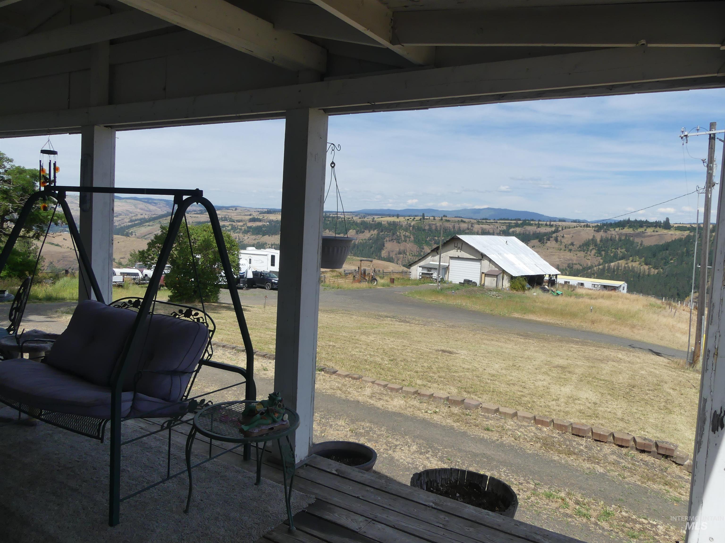 320 Lamb Grade, Stites, Idaho 83552, 3 Bedrooms, 2 Bathrooms, Residential For Sale, Price $499,000,MLS 98991523