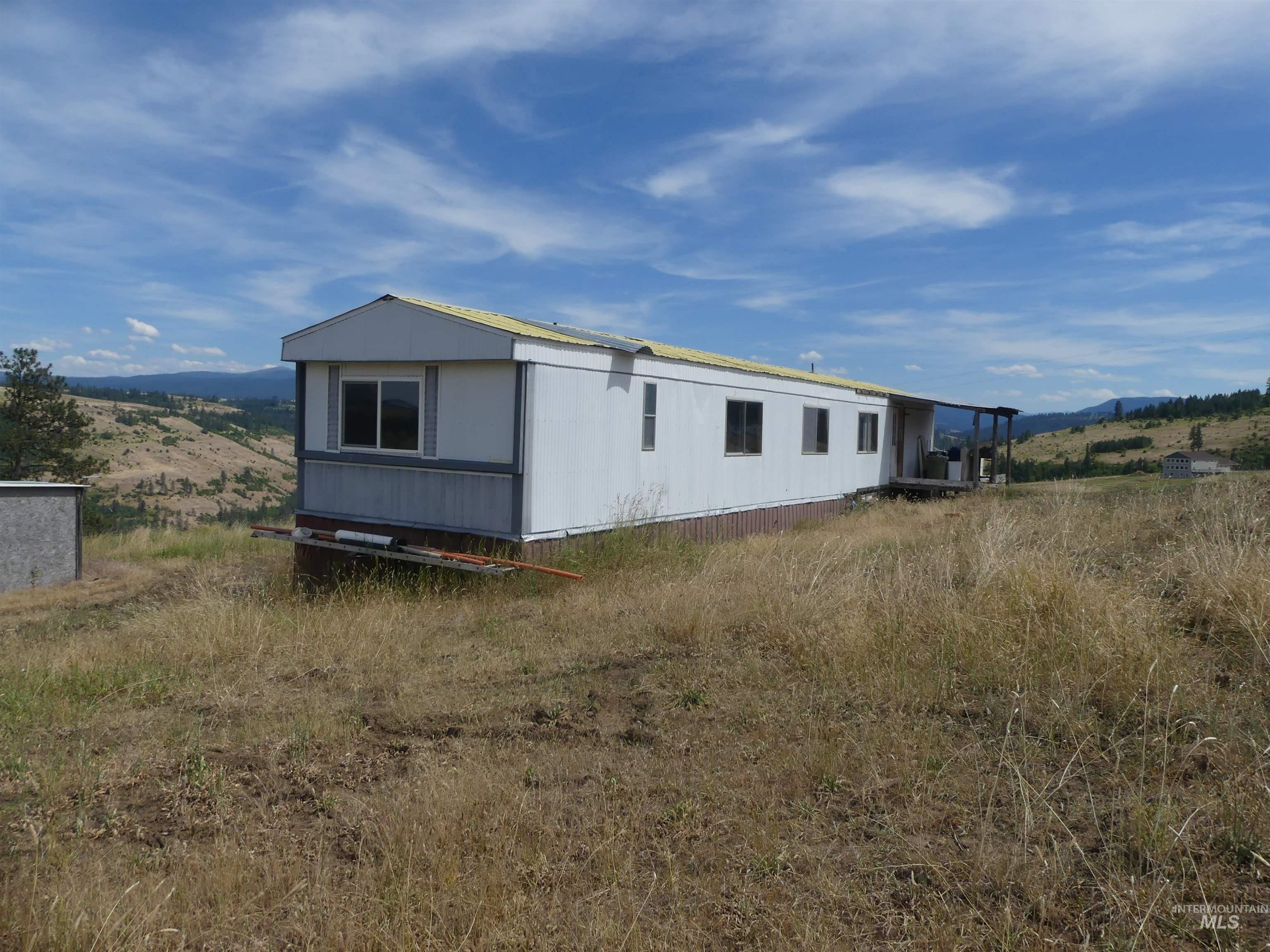 320 Lamb Grade, Stites, Idaho 83552, 3 Bedrooms, 2 Bathrooms, Residential For Sale, Price $499,000,MLS 98991523