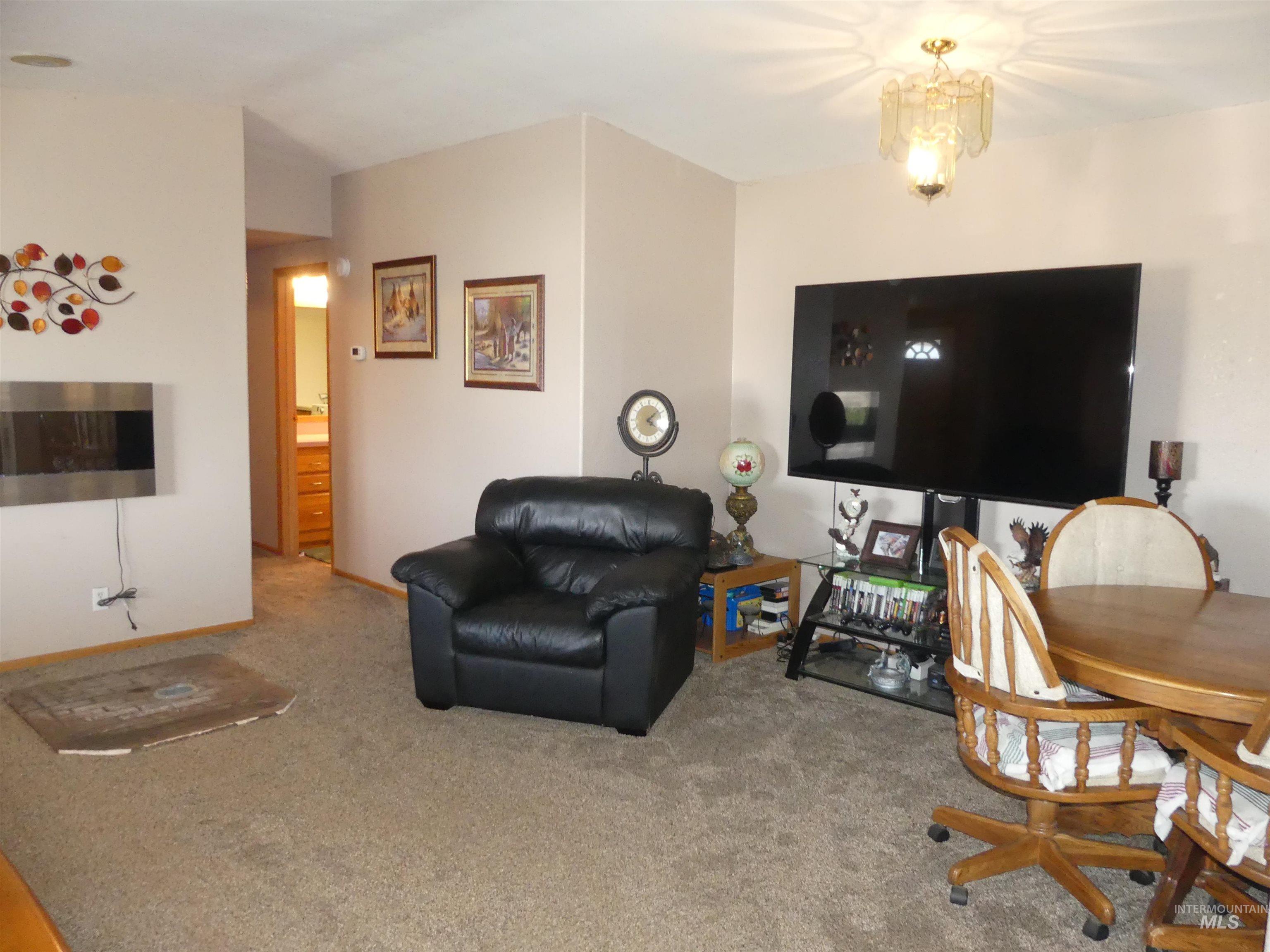 320 Lamb Grade, Stites, Idaho 83552, 3 Bedrooms, 2 Bathrooms, Residential For Sale, Price $499,000,MLS 98991523