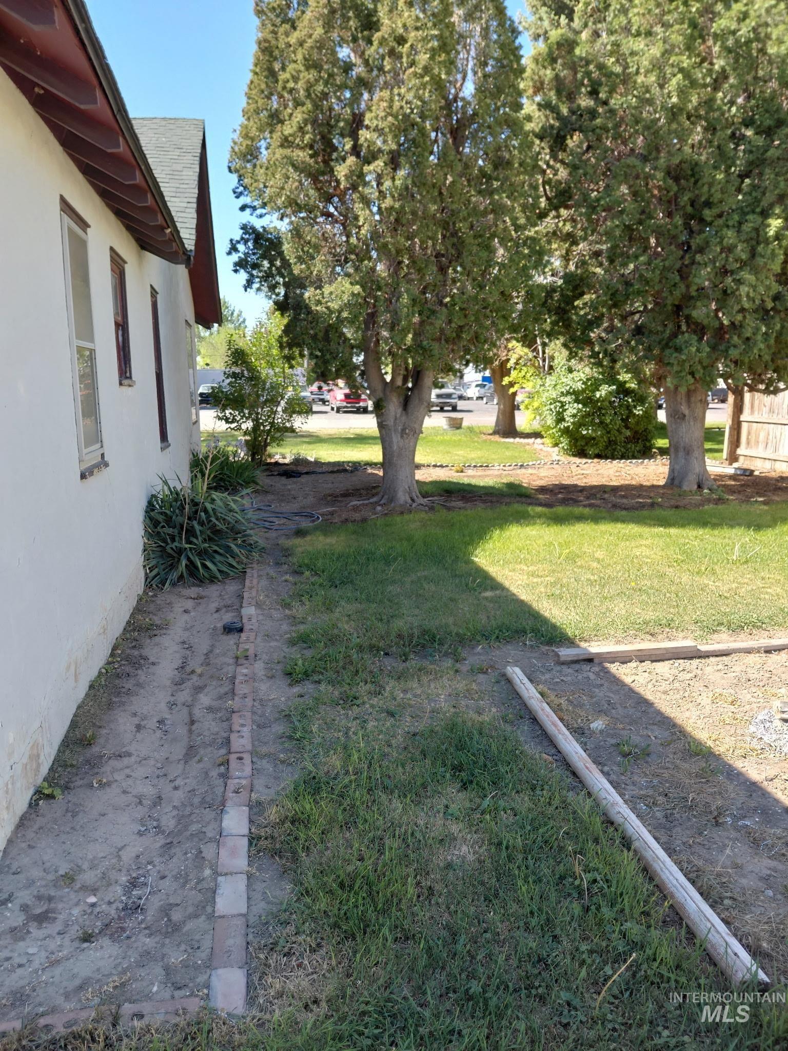 178 B Ave E, Wendell, Idaho 83355, 2 Bedrooms, 1 Bathroom, Residential For Sale, Price $124,900, 98991524