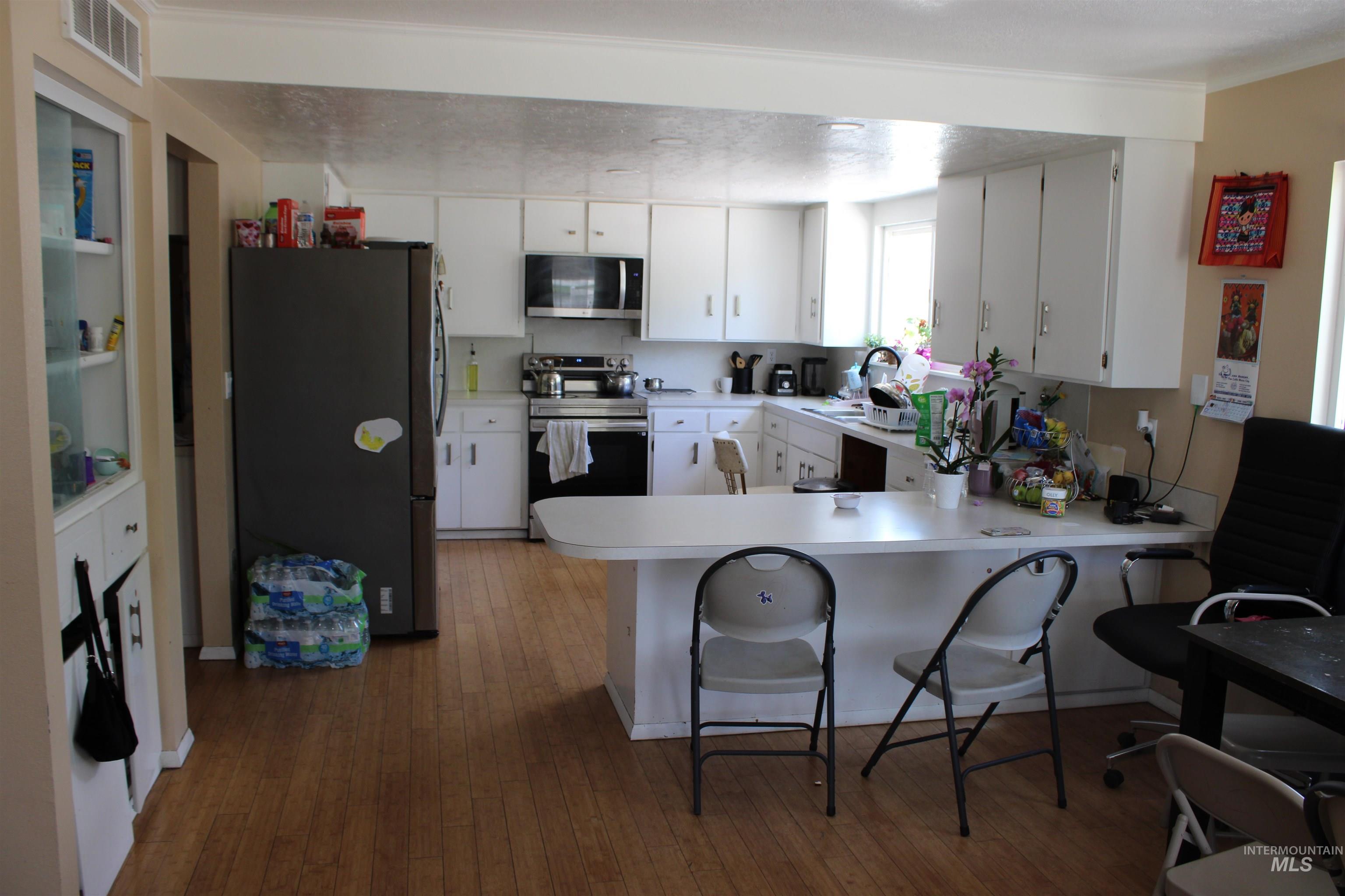 1112 Smith Ave, Nampa, Idaho 83651, 2 Bedrooms, 2 Bathrooms, Residential For Sale, Price $575,000, 98991527