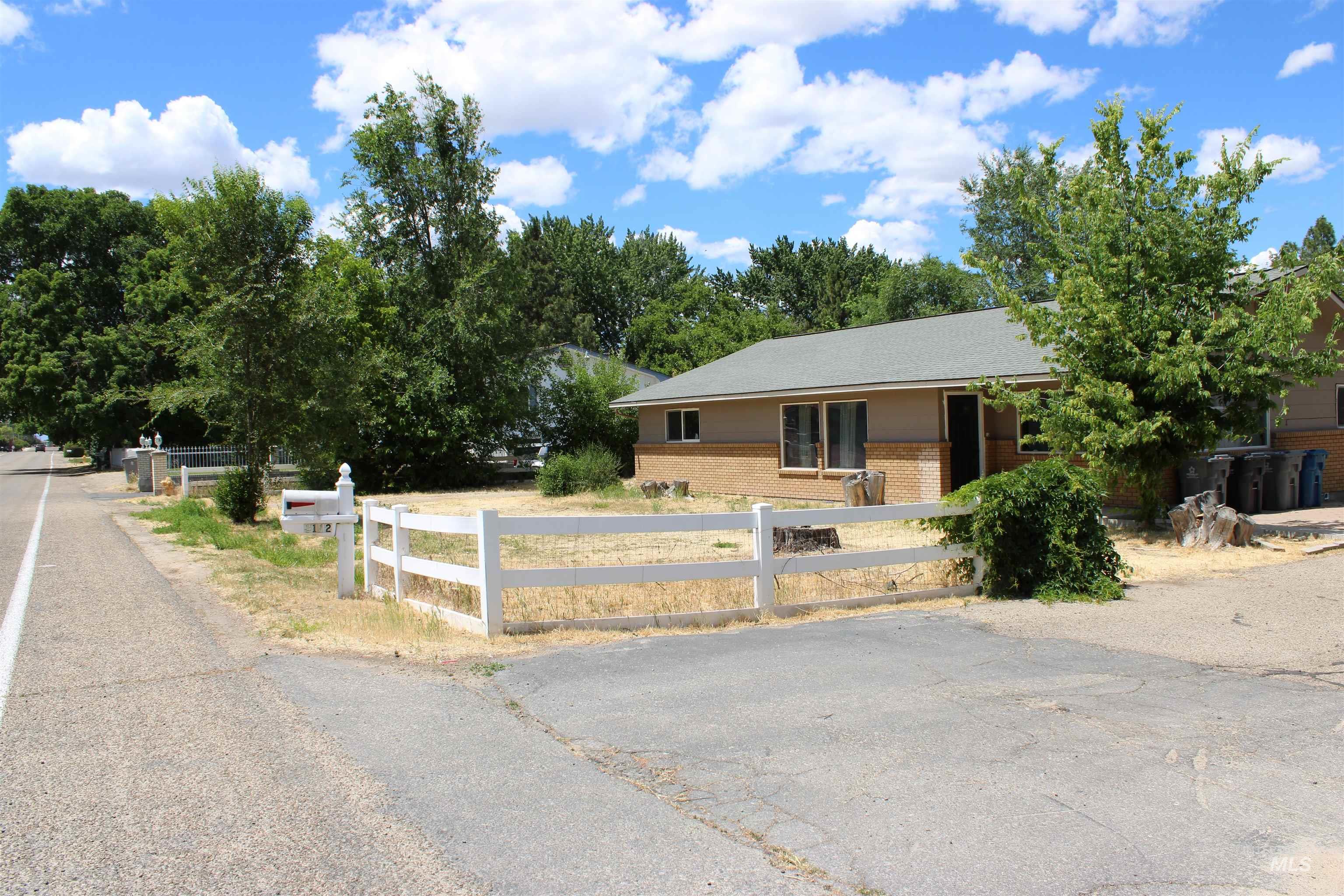 1112 Smith Ave, Nampa, Idaho 83651, 2 Bedrooms, 2 Bathrooms, Residential For Sale, Price $575,000, 98991527