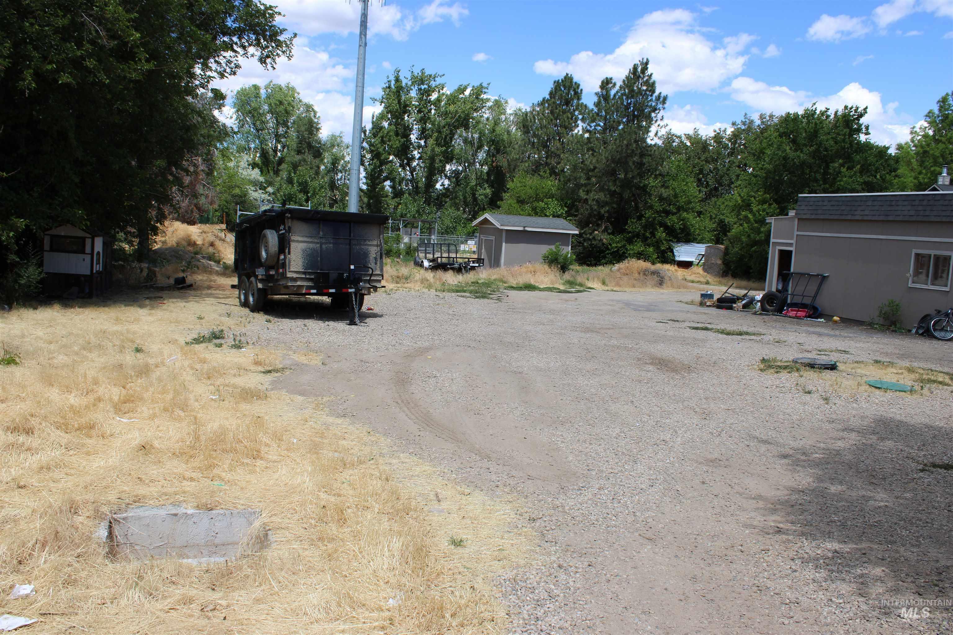 1112 Smith Ave, Nampa, Idaho 83651, 2 Bedrooms, 2 Bathrooms, Residential For Sale, Price $575,000, 98991527