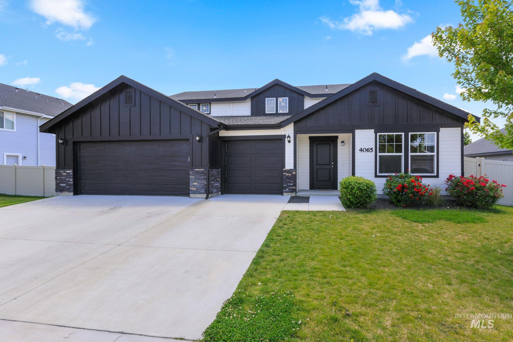 4065 E Eagle Ridge drive, Nampa, Idaho 83686, 5 Bedrooms, 2.5 Bathrooms, Residential For Sale, Price $575,000, 98991529