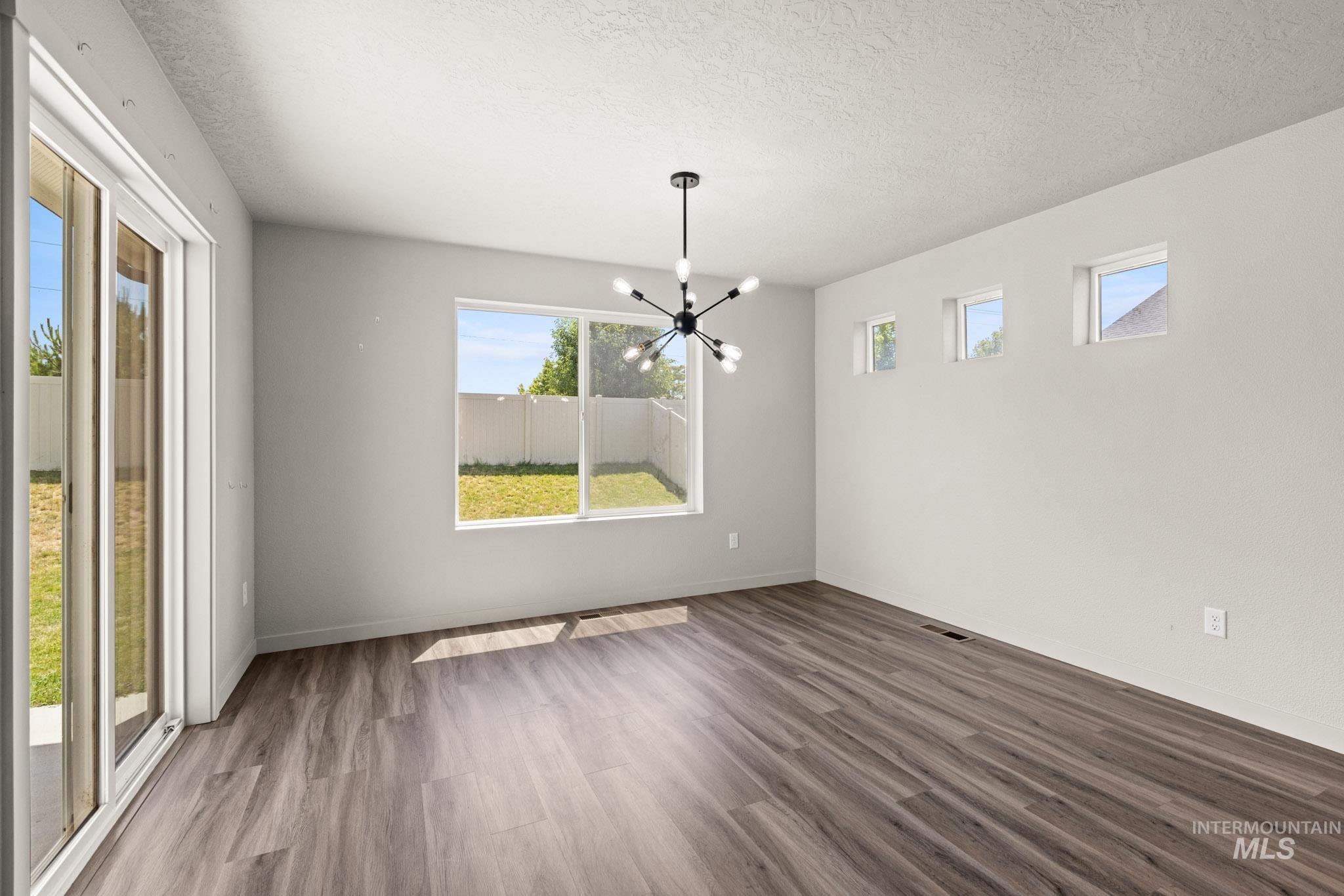 4065 E Eagle Ridge drive, Nampa, Idaho 83686, 5 Bedrooms, 2.5 Bathrooms, Residential For Sale, Price $575,000, 98991529