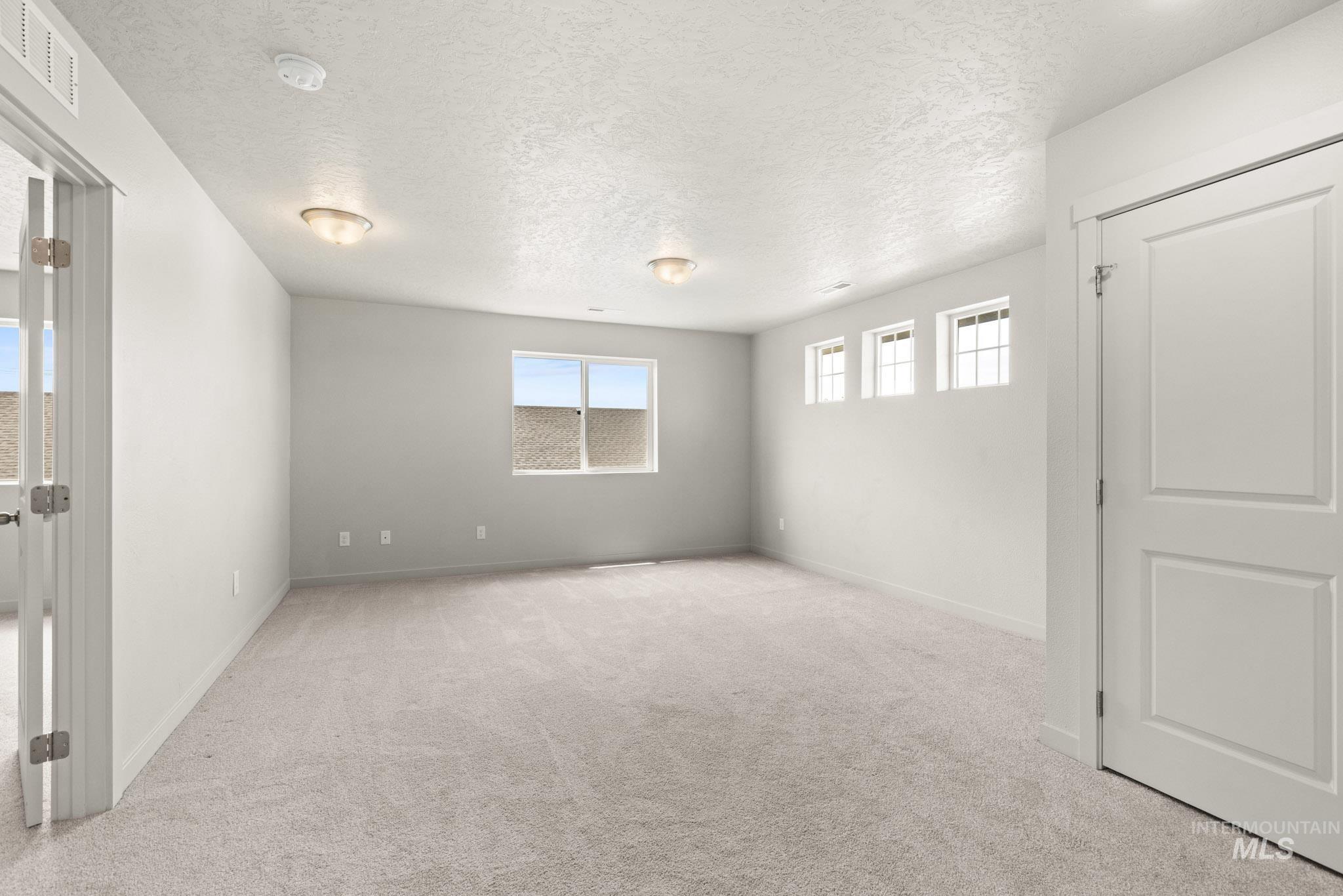 4065 E Eagle Ridge drive, Nampa, Idaho 83686, 5 Bedrooms, 2.5 Bathrooms, Residential For Sale, Price $575,000, 98991529