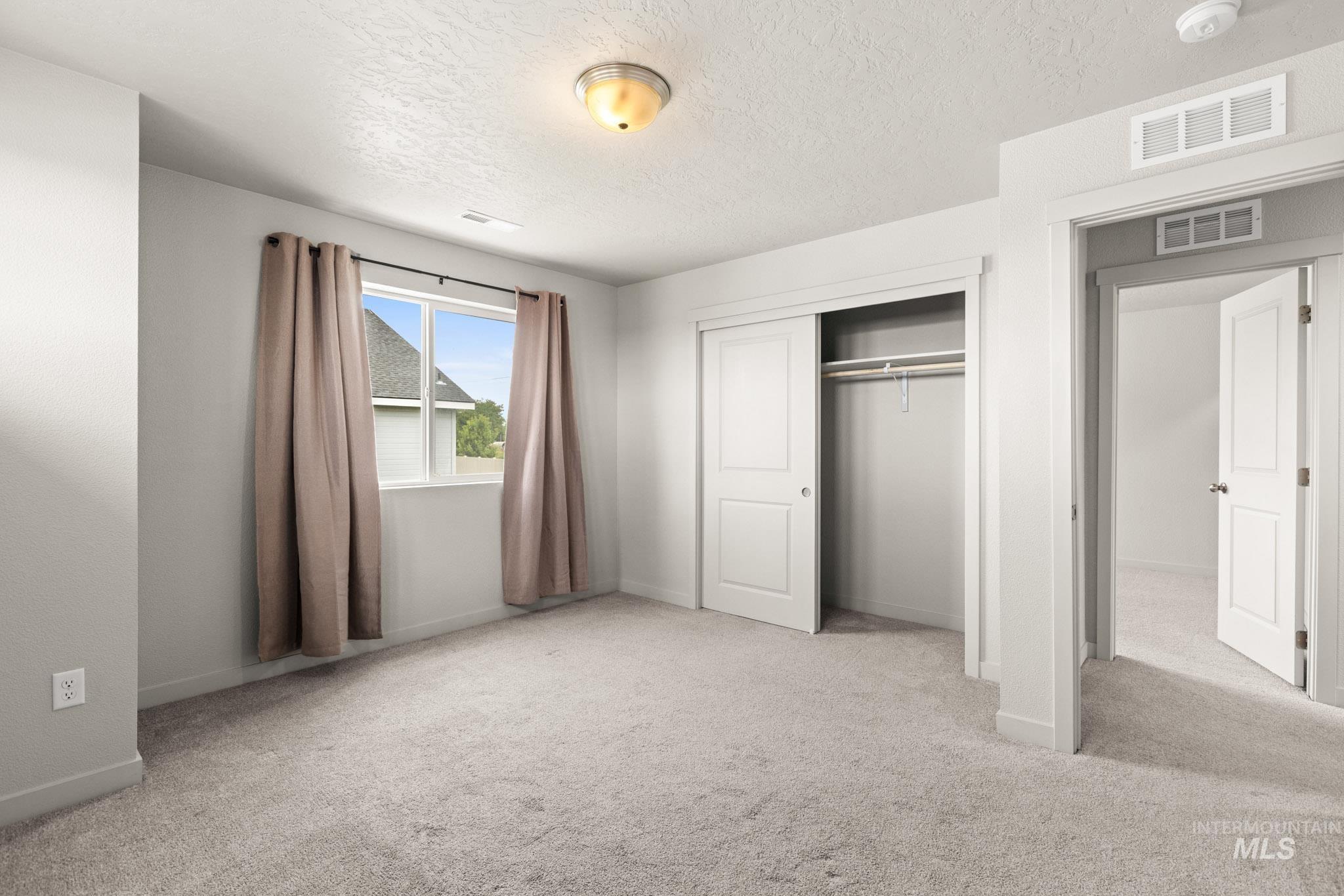 4065 E Eagle Ridge drive, Nampa, Idaho 83686, 5 Bedrooms, 2.5 Bathrooms, Residential For Sale, Price $575,000, 98991529