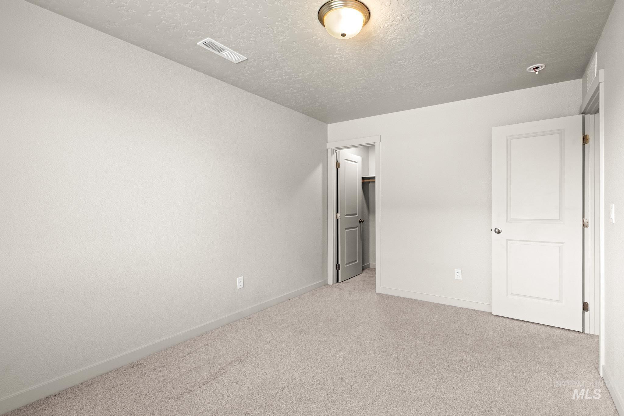 4065 E Eagle Ridge drive, Nampa, Idaho 83686, 5 Bedrooms, 2.5 Bathrooms, Residential For Sale, Price $575,000, 98991529