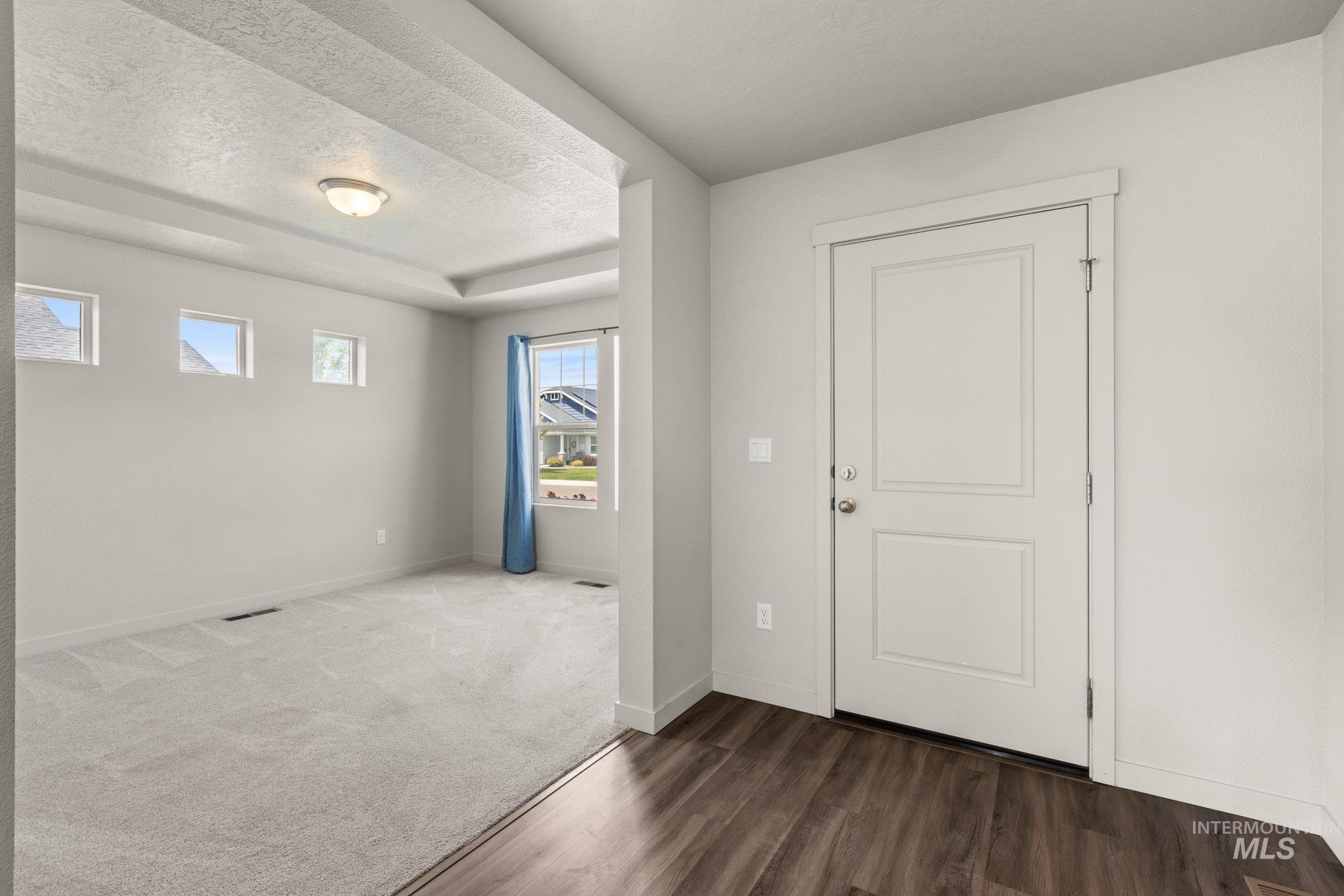 4065 E Eagle Ridge drive, Nampa, Idaho 83686, 5 Bedrooms, 2.5 Bathrooms, Residential For Sale, Price $575,000, 98991529