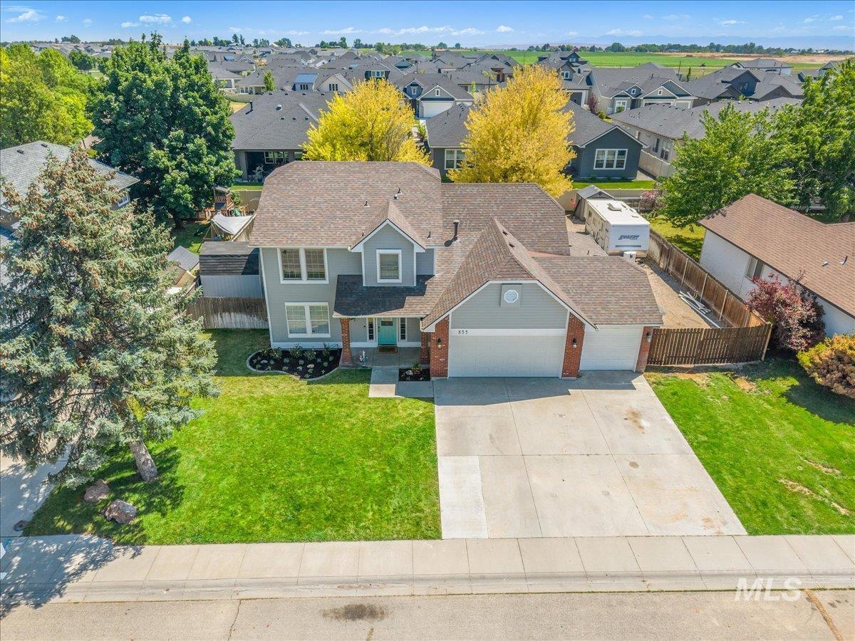 855 W Blue Downs, Meridian, Idaho 83642, 5 Bedrooms, 3.5 Bathrooms, Residential For Sale, Price $630,000, 98991530