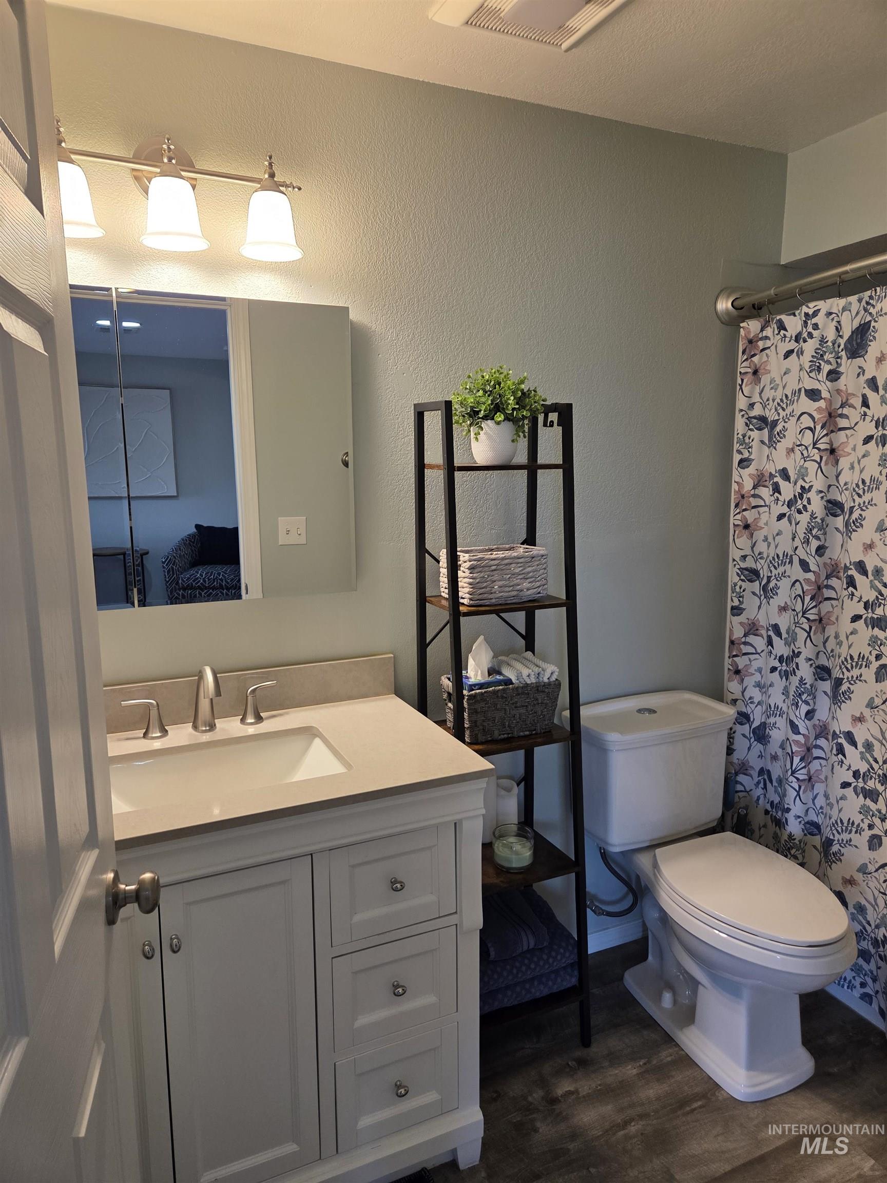 410 Gambels Lane, Moscow, Idaho 83843, 3 Bedrooms, 3 Bathrooms, Residential For Sale, Price $499,000, 98991531